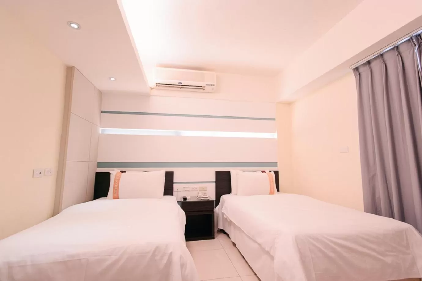 Bed in Kiwi Express Hotel - Kaohsiung Station