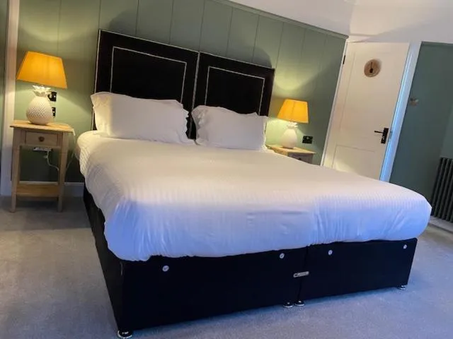 Bedroom, Bed in Cottesmore Hotel Golf & Country Club