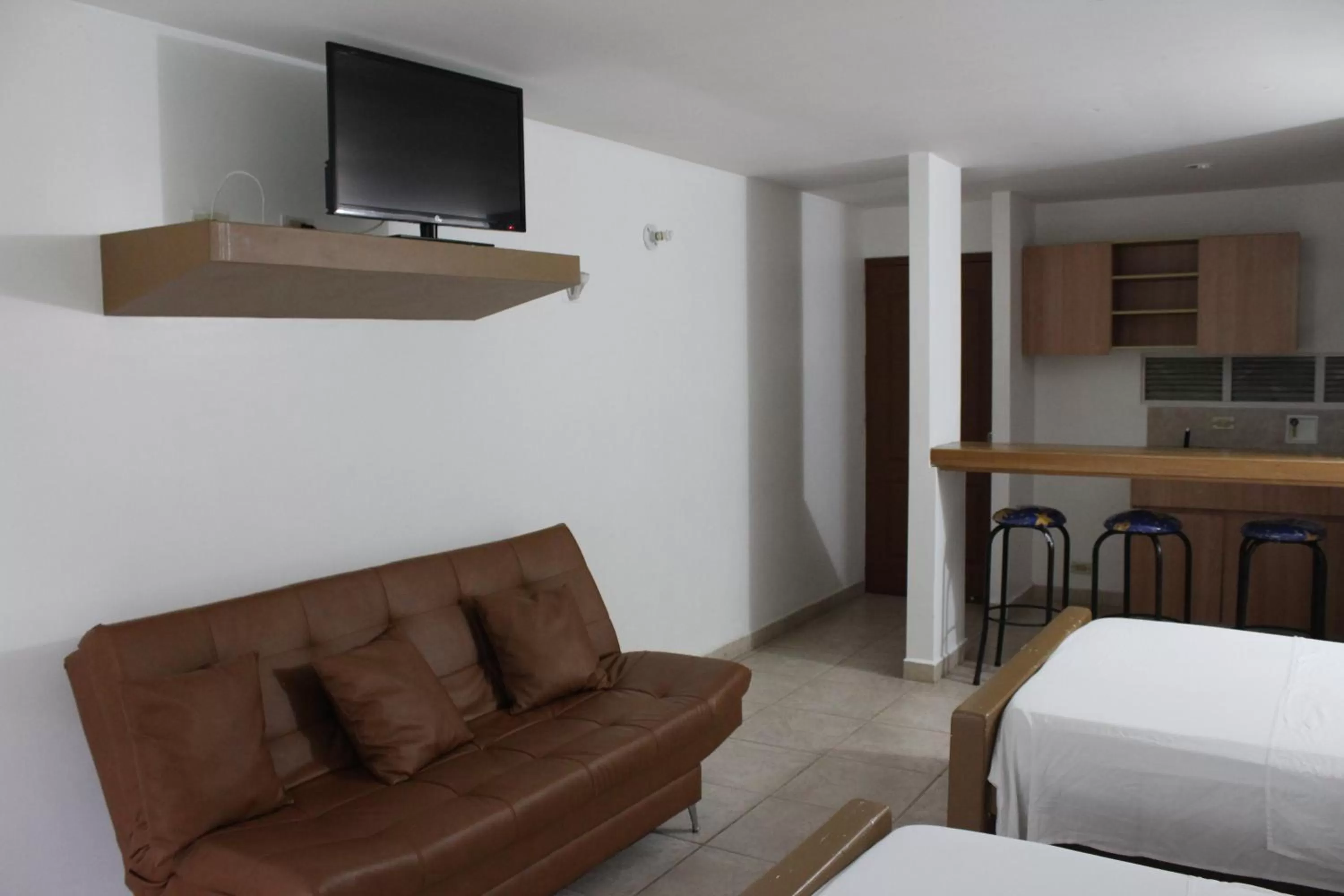 Photo of the whole room, Bed in Rio Escondido