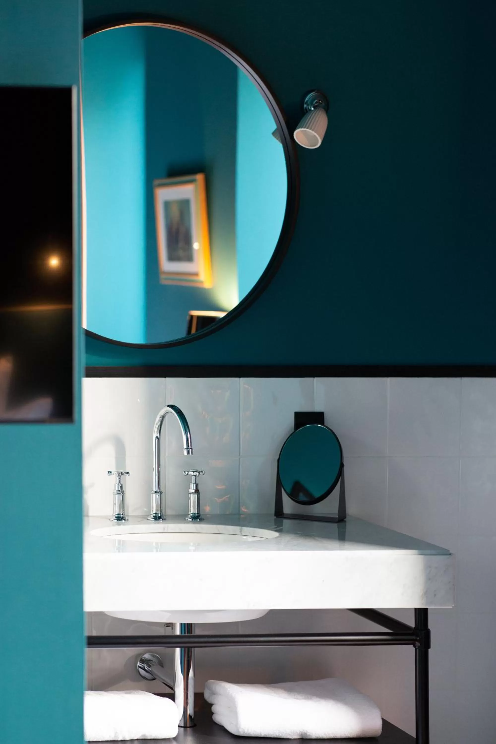 Bathroom in Hôtel & SPA Le Chêne Vert