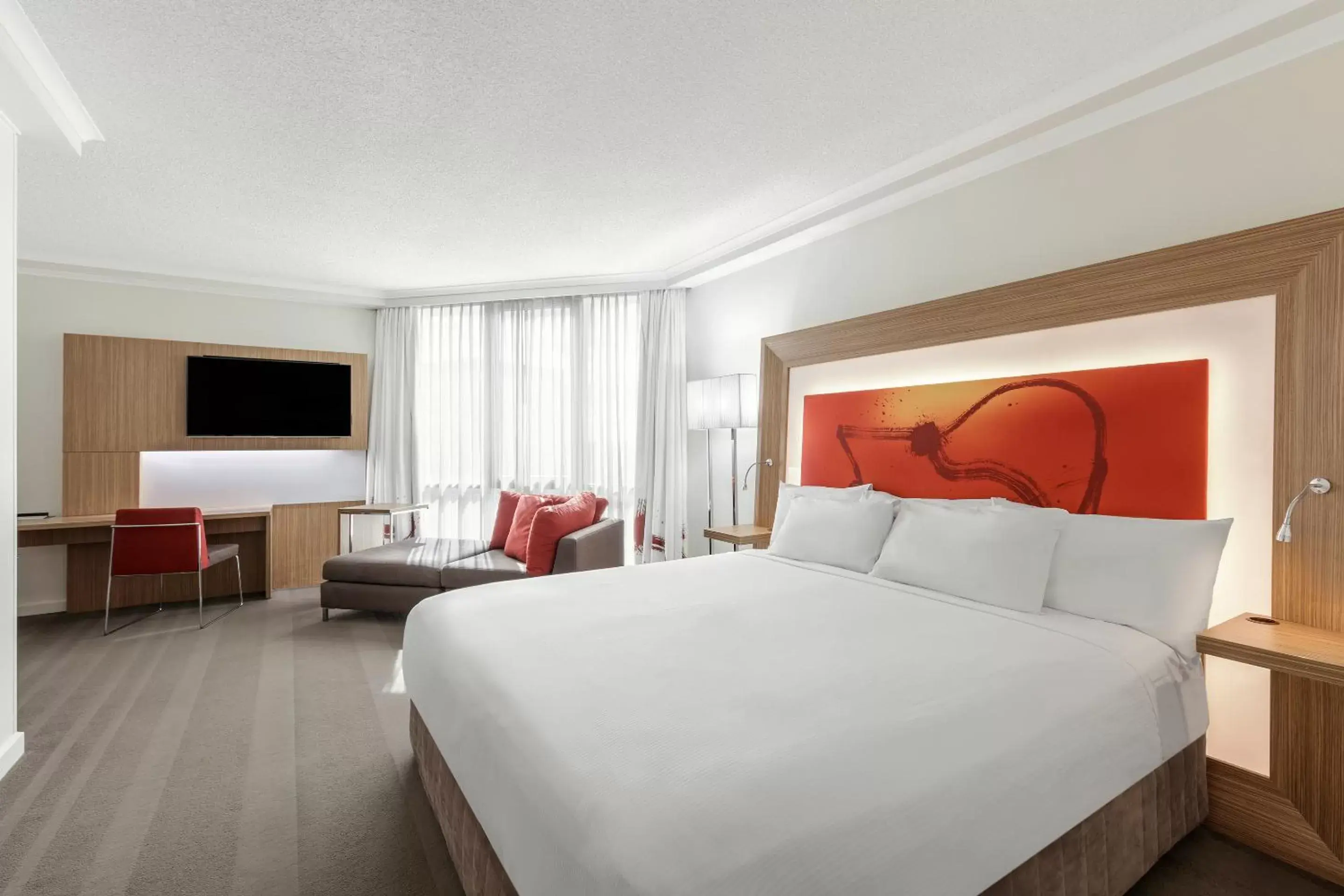 Amora Accessible King in Amora Hotel Brisbane Amora Accessible King in Amora Hotel Brisbane