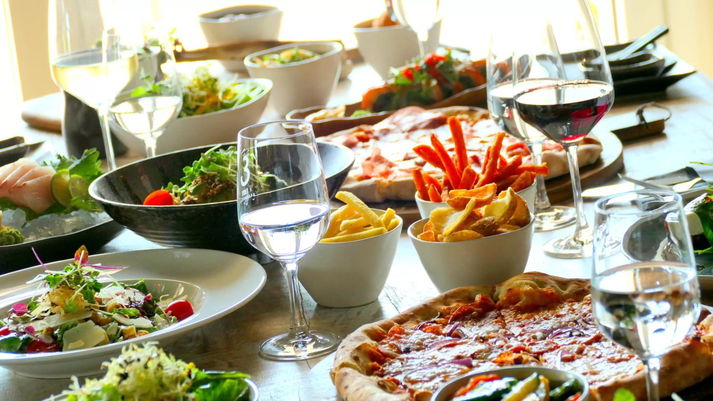 Restaurant/places to eat in Easy Living