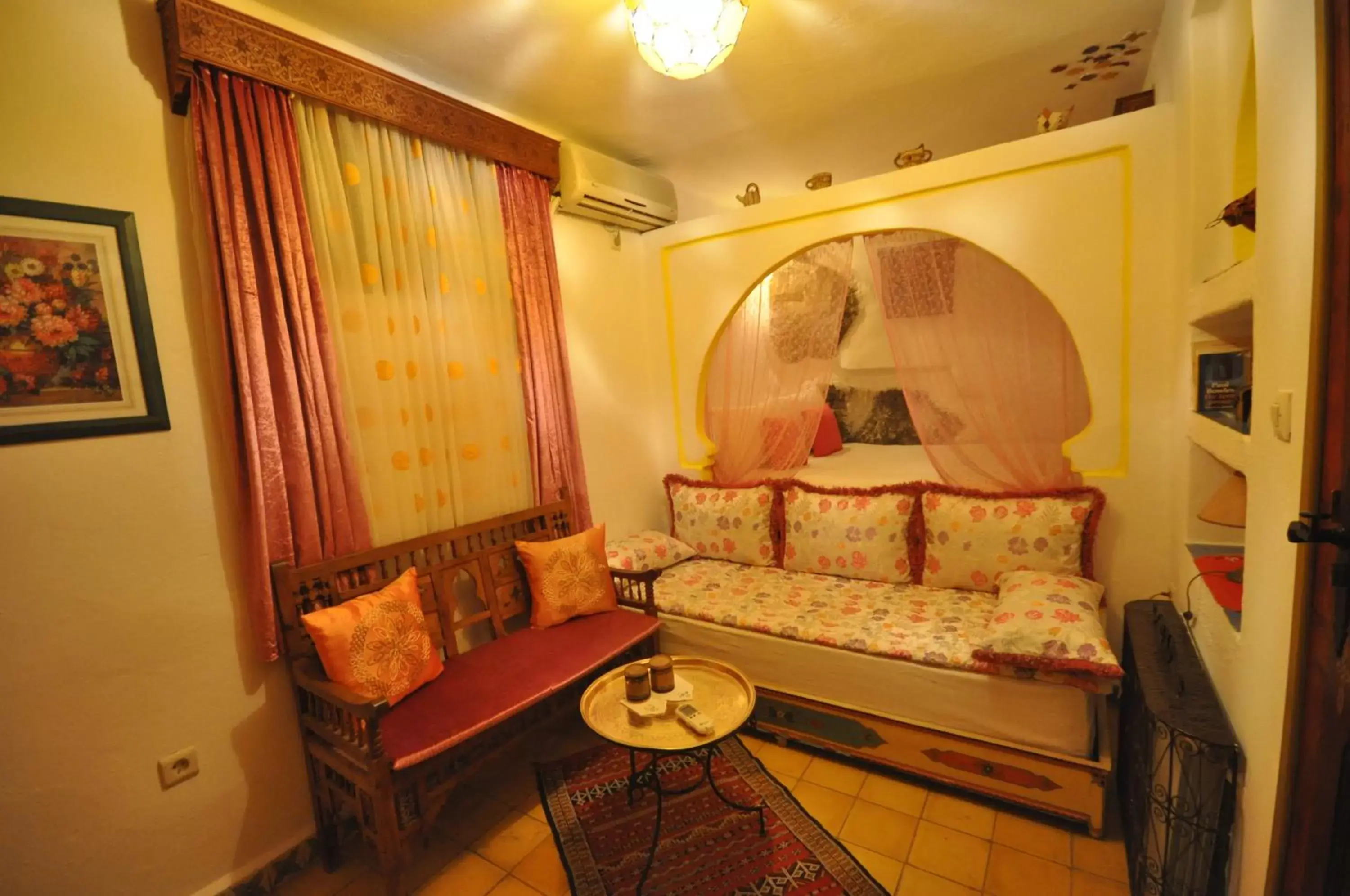 Standard Room in Dar Meziana Standard Room in Dar Meziana