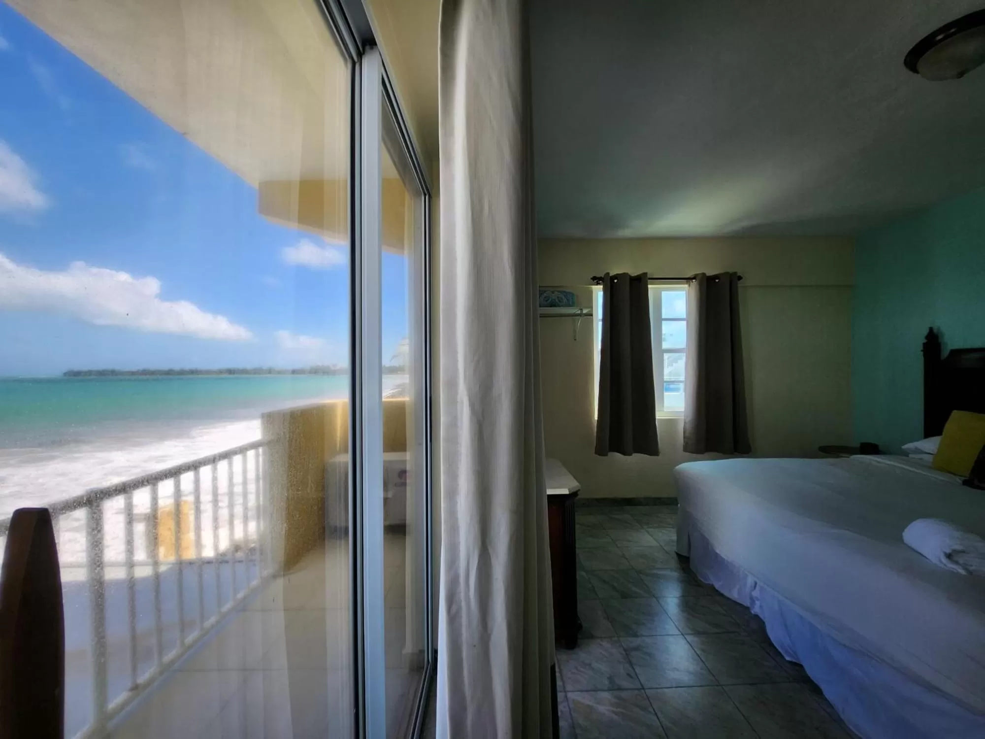 Bed in Selva Boutique Hotel - Luquillo Oceanfront Retreat - Adults Only