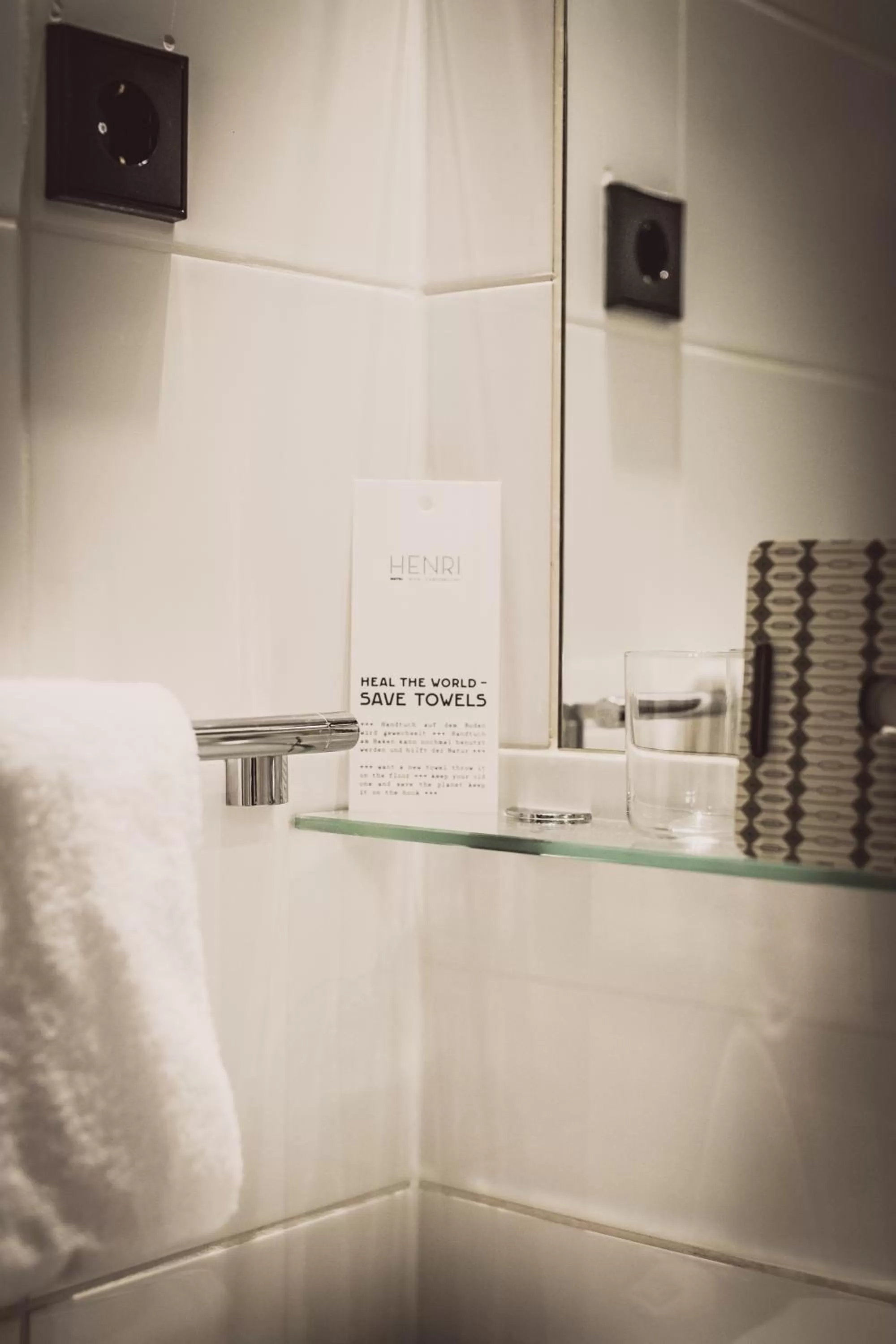 Bathroom in HENRI Hotel Wien Siebterbezirk