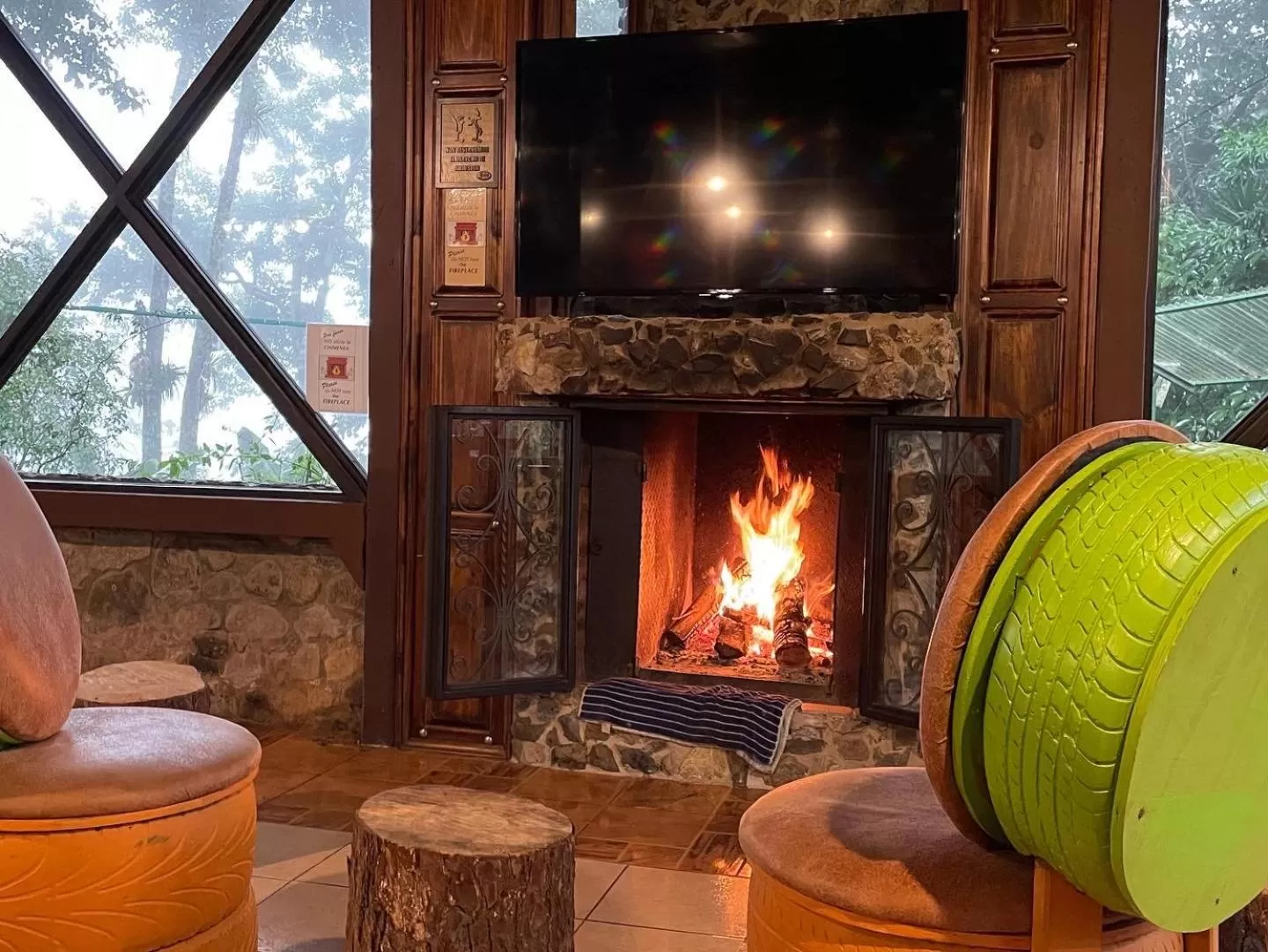 Property building in Hotel de Montaña El Pelicano