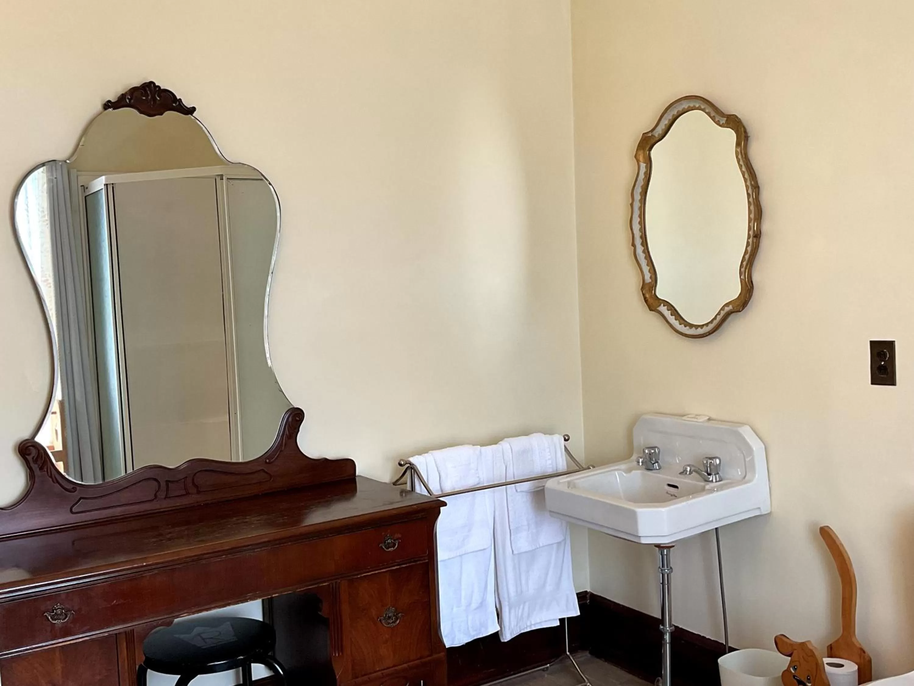 Bathroom in Royal Hotel Sydney