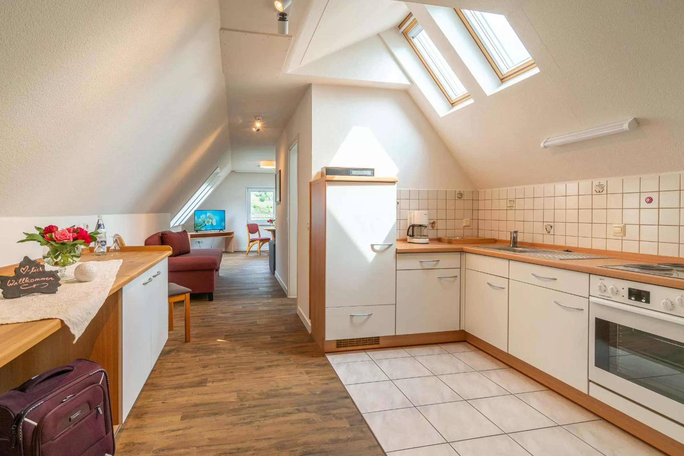 Kitchen or kitchenette in Weinhotel Landsknecht