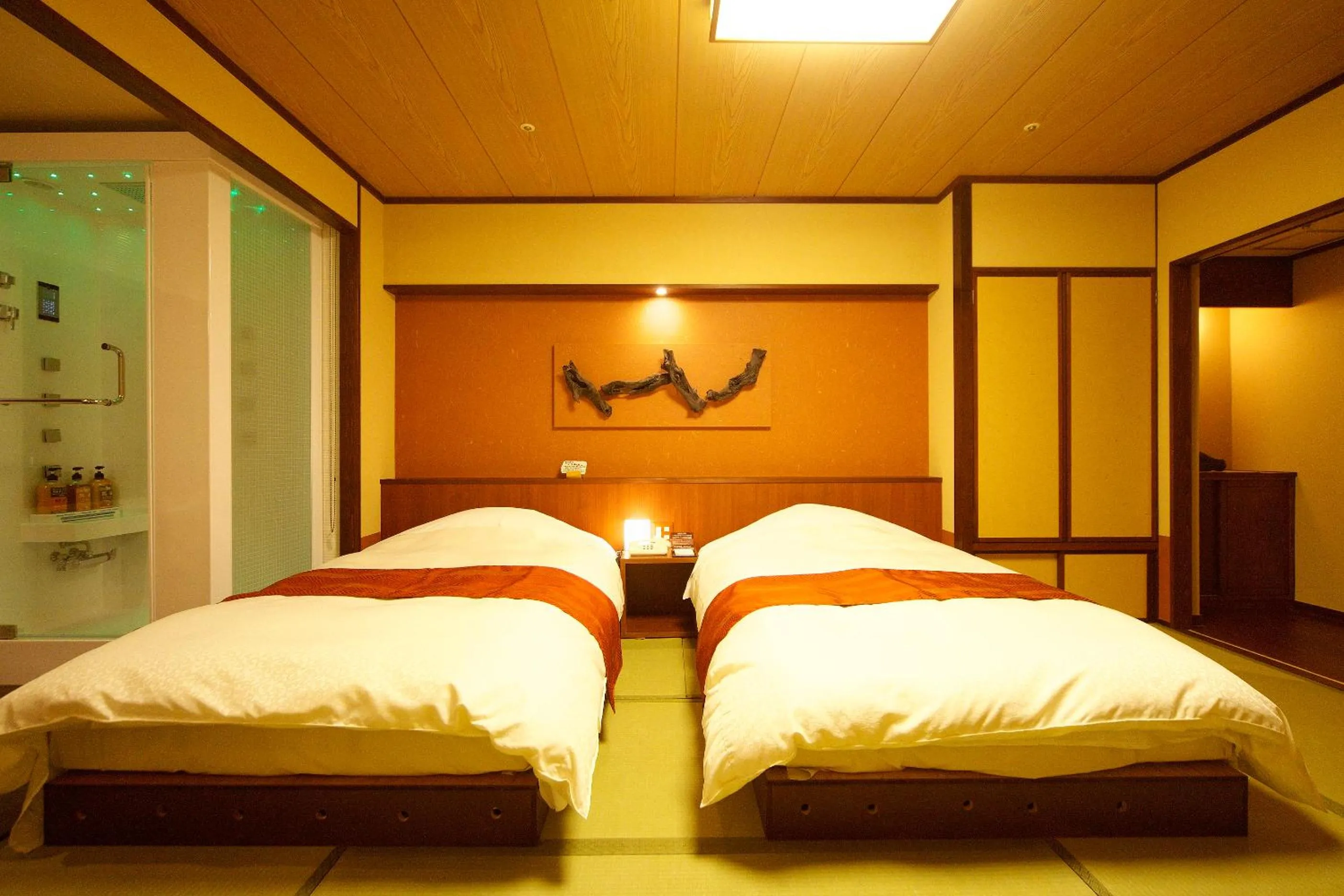 Bed in Tosa Gyoen Hotel