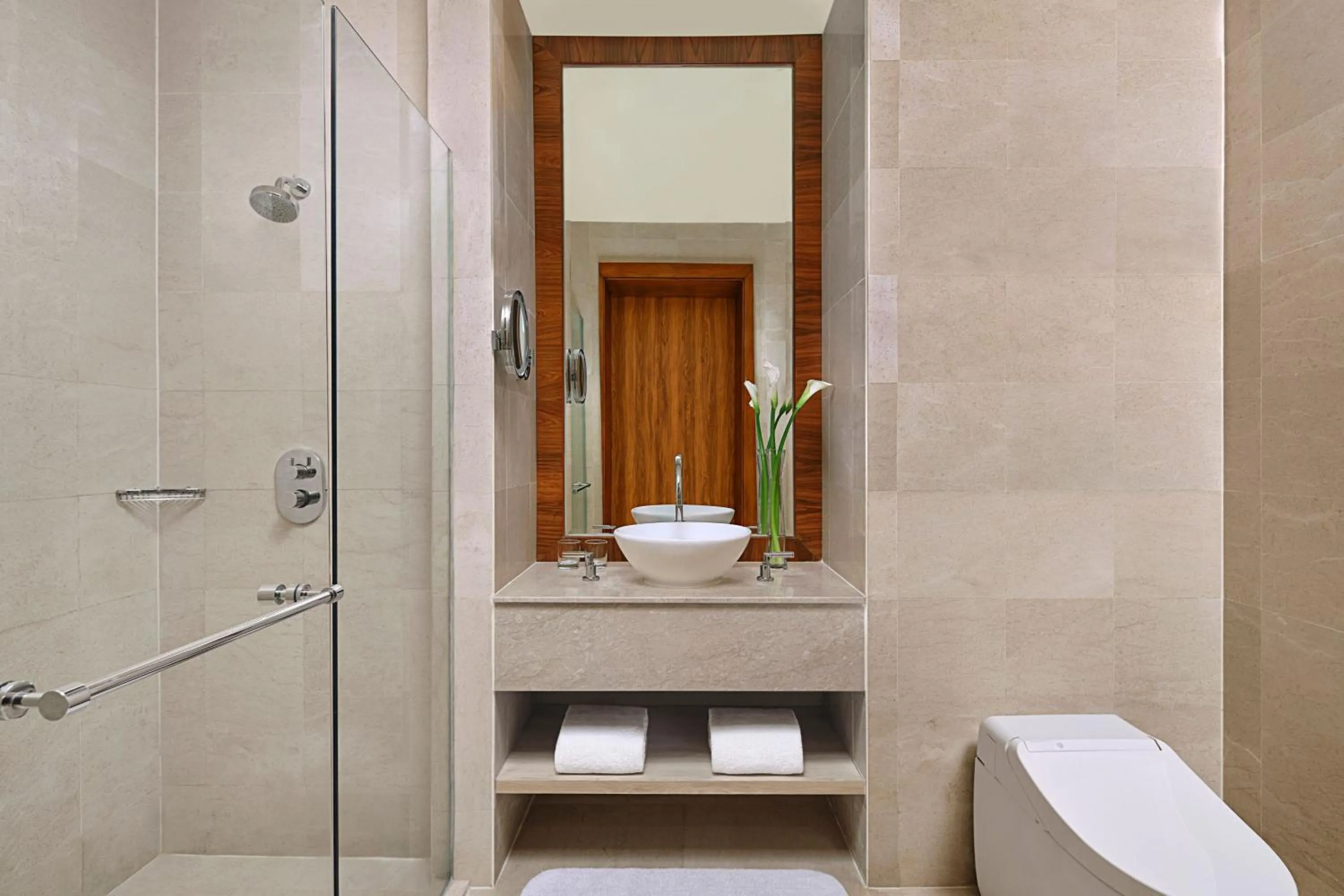 Bathroom in The Ritz-Carlton Jakarta, Mega Kuningan