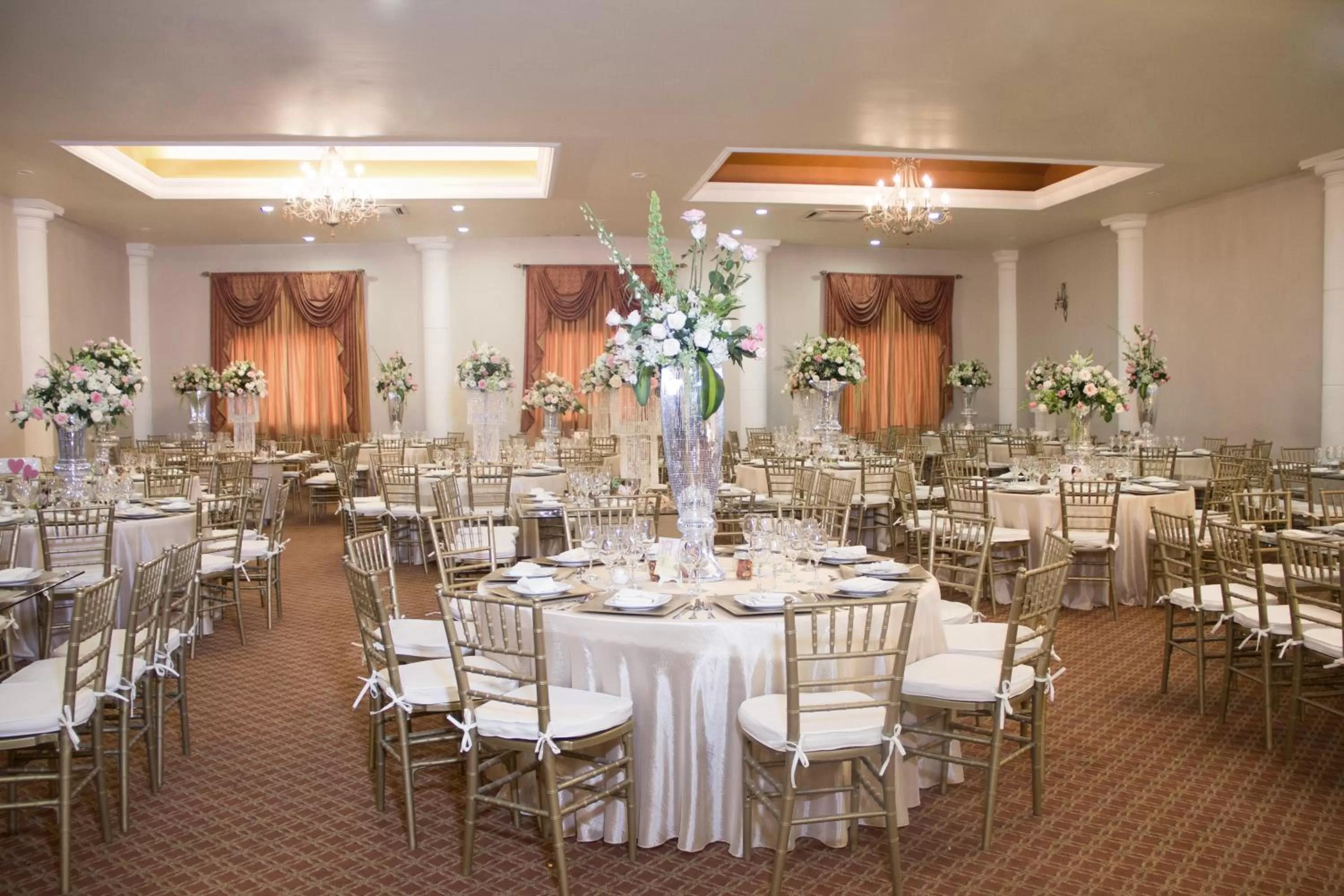 Banquet/Function facilities in Hotel Mediterraneo