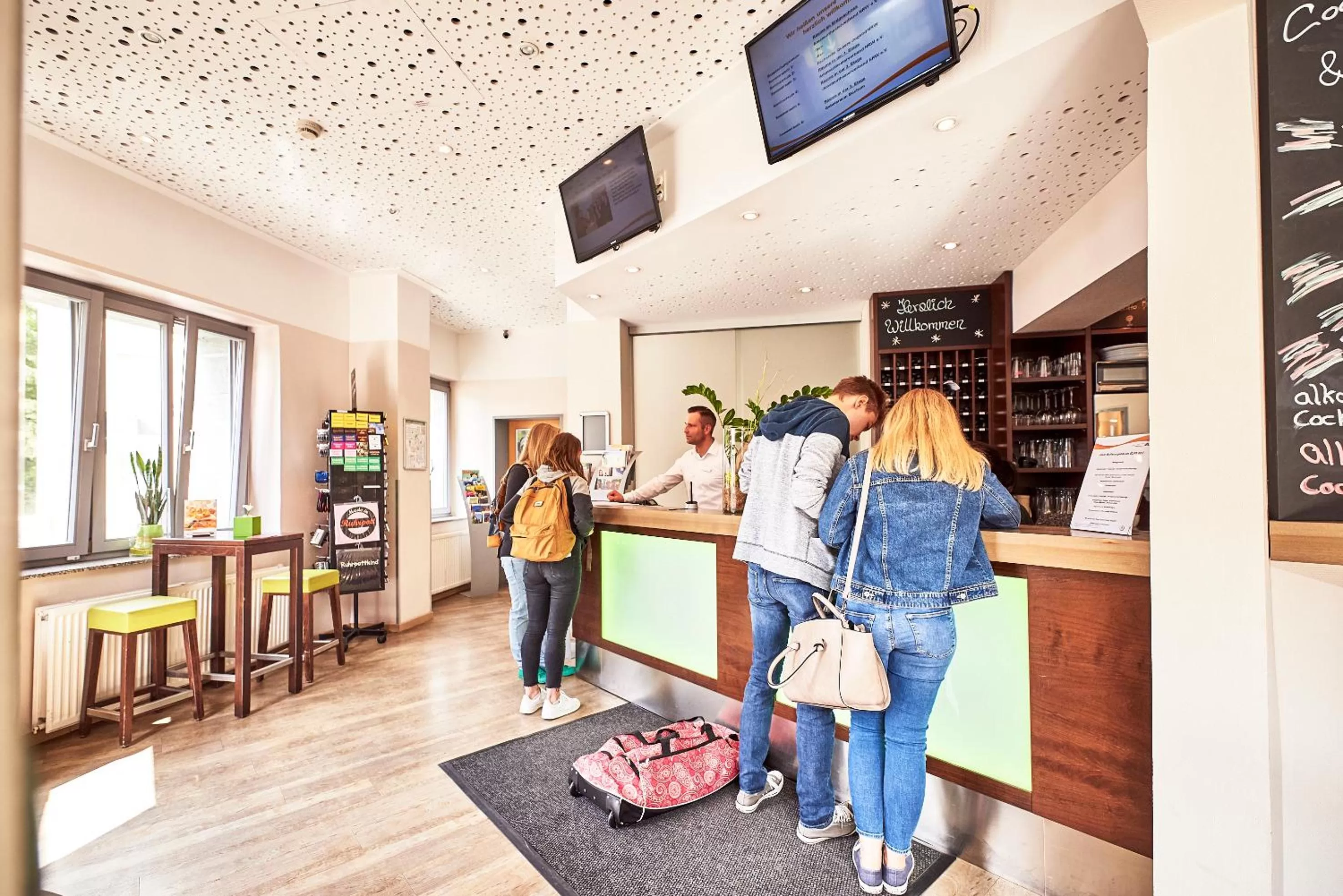 Lobby or reception in DJH-Gästehaus Bermuda3Eck