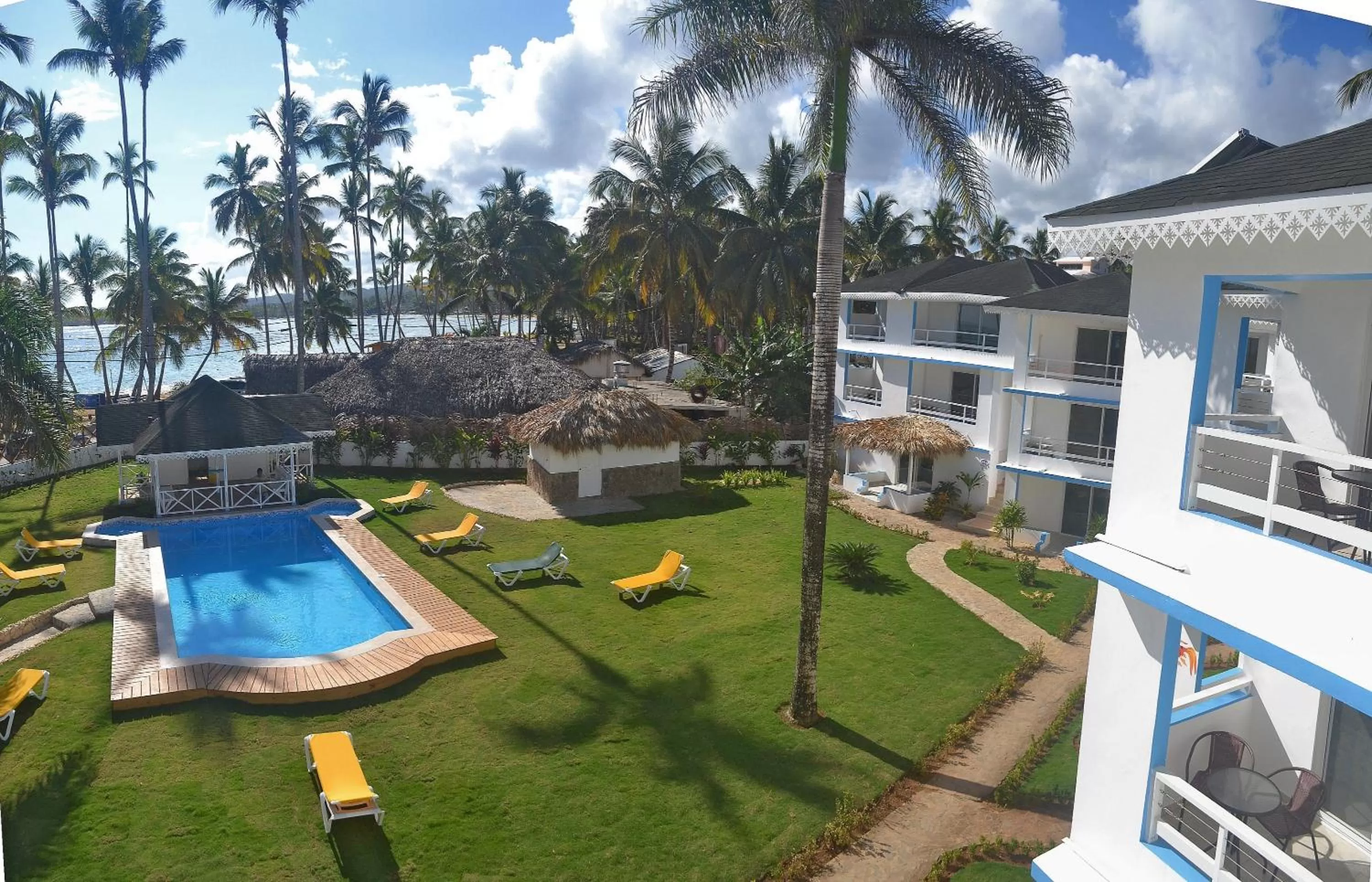 Garden in Costarena Beach Hotel