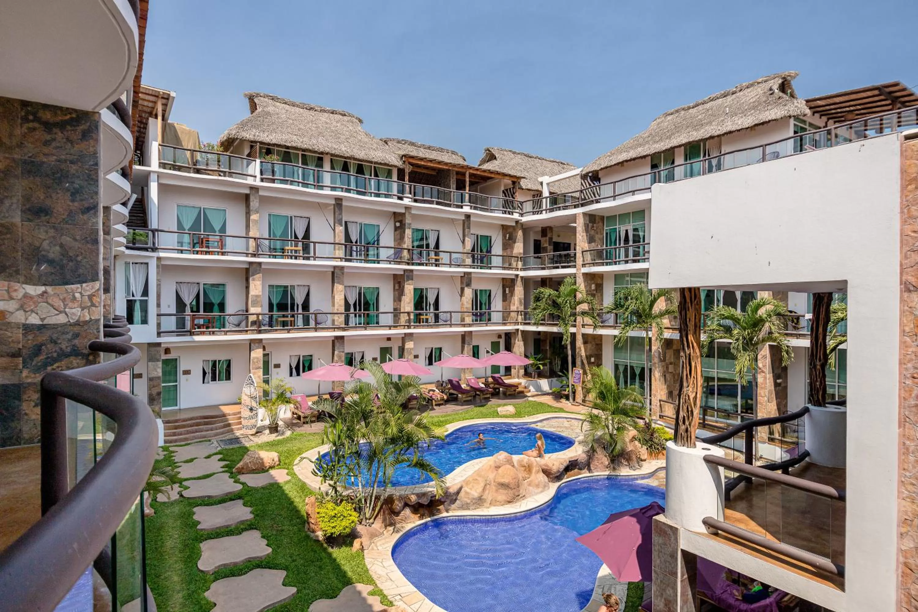 Pool view in Hotel Rockaway