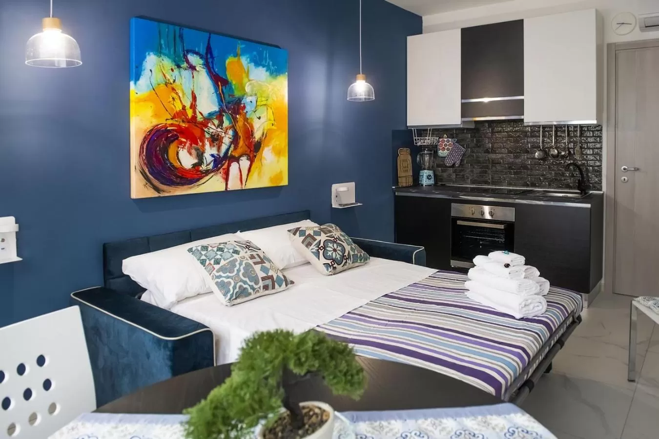 Kitchen or kitchenette, Bed in Boutique Hotel Ferrara