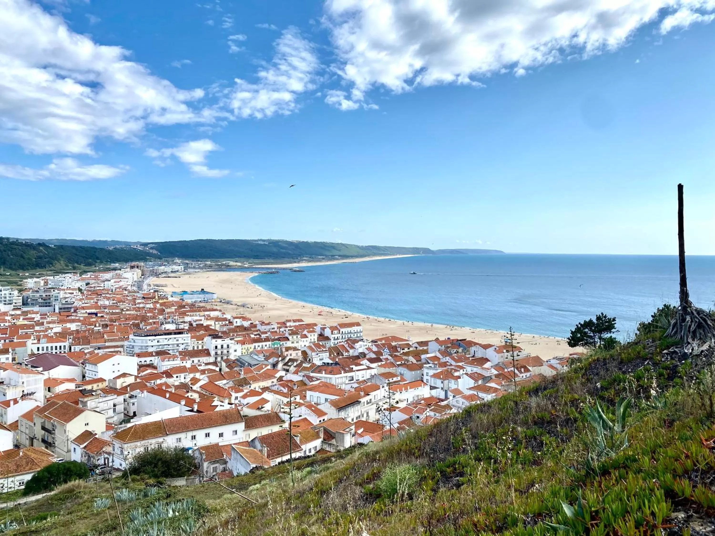 Bathroom in Spray B&B Sitio in Nazare Mini bar, European style