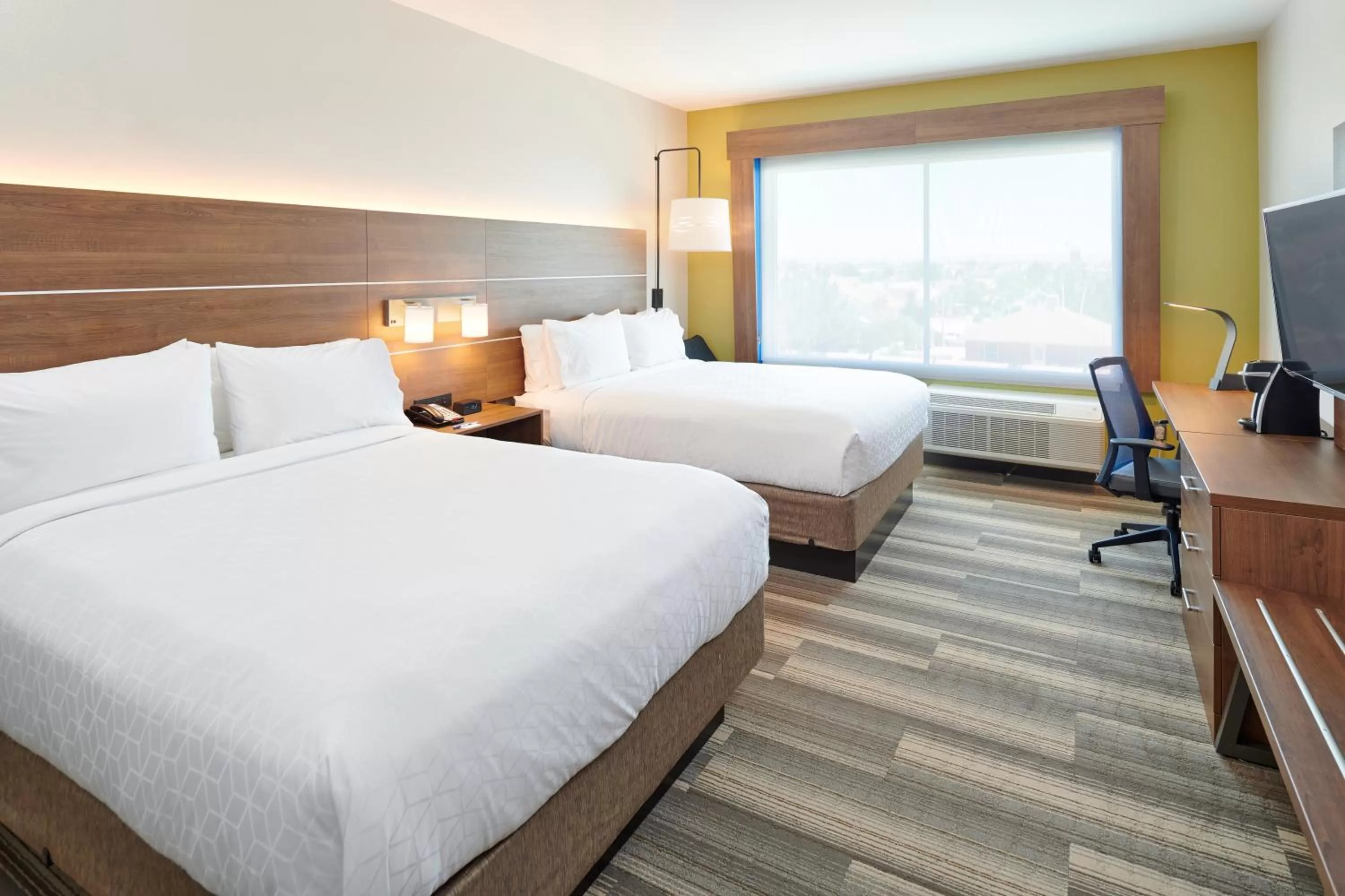 Photo of the whole room, Bed in Holiday Inn Express & Suites El Paso East-Loop 375 by IHG