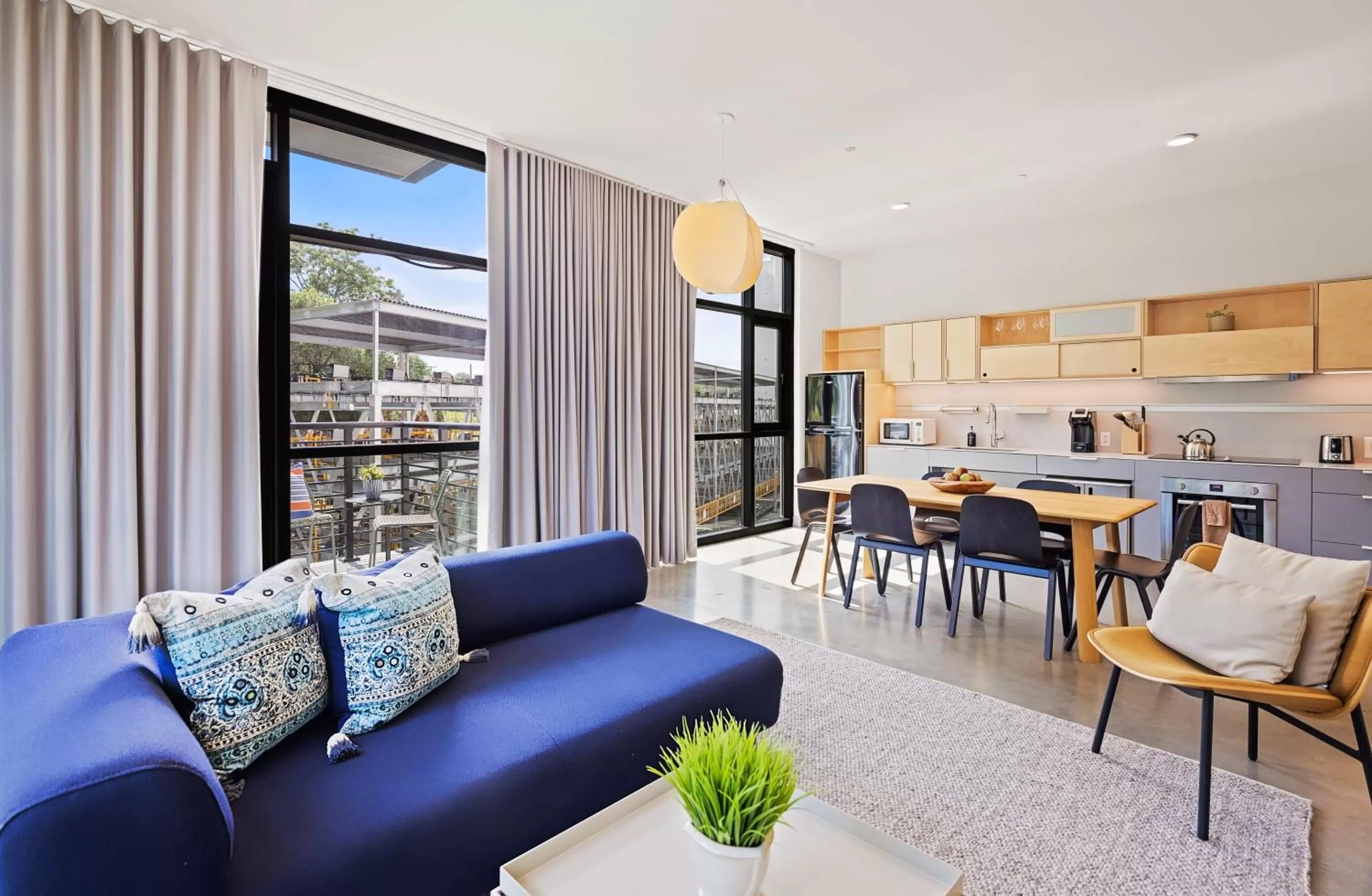 Kitchen or kitchenette in Placemakr Wedgewood-Houston - South Nashville