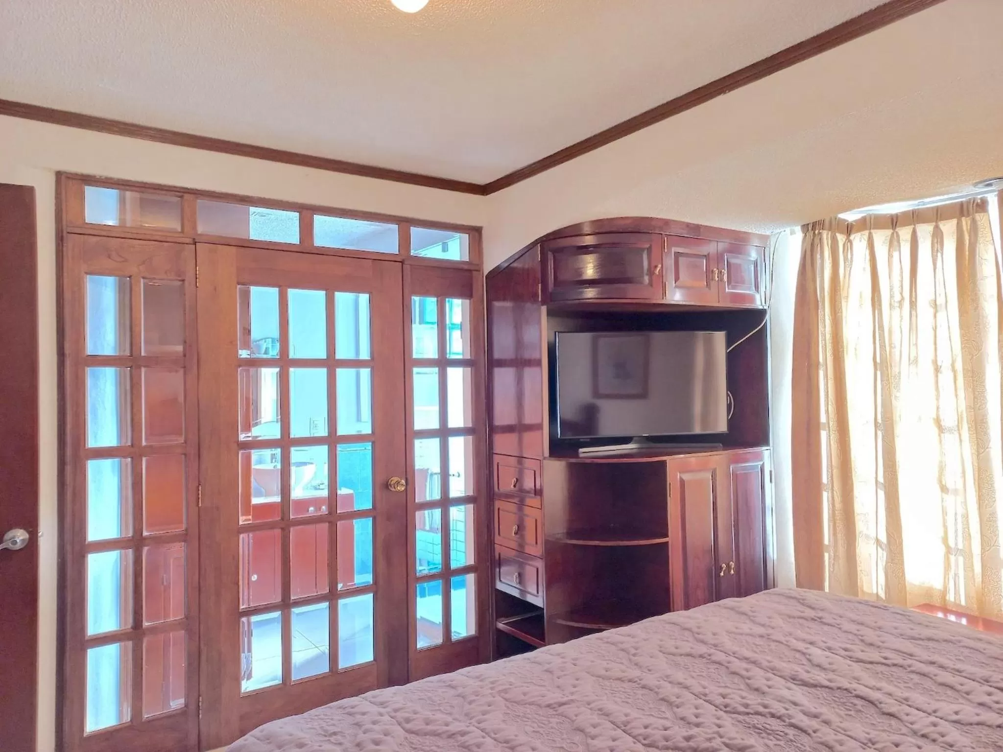 Photo of the whole room, Bed in La Aurora Hotel Like Home