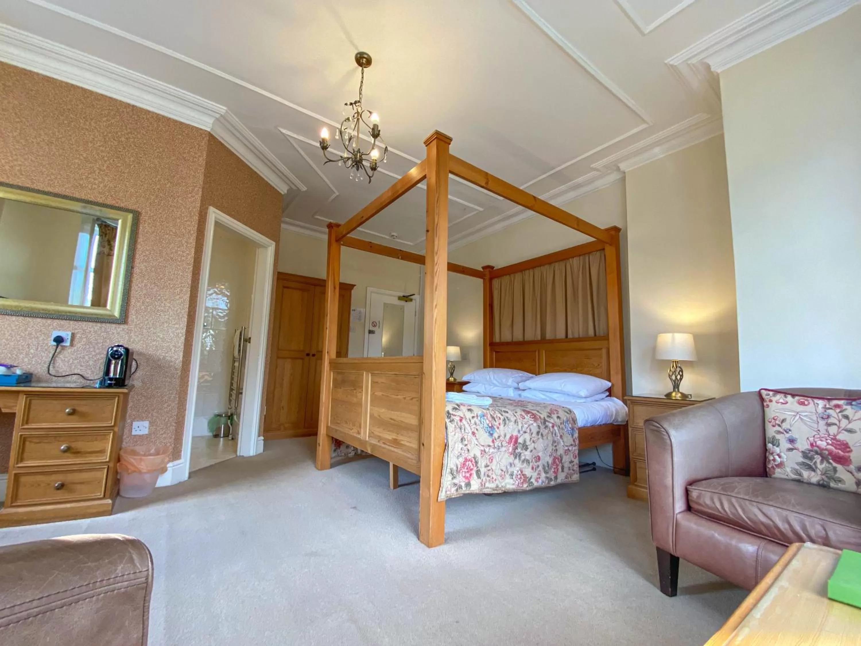 Bed in Glan Aber Hotel