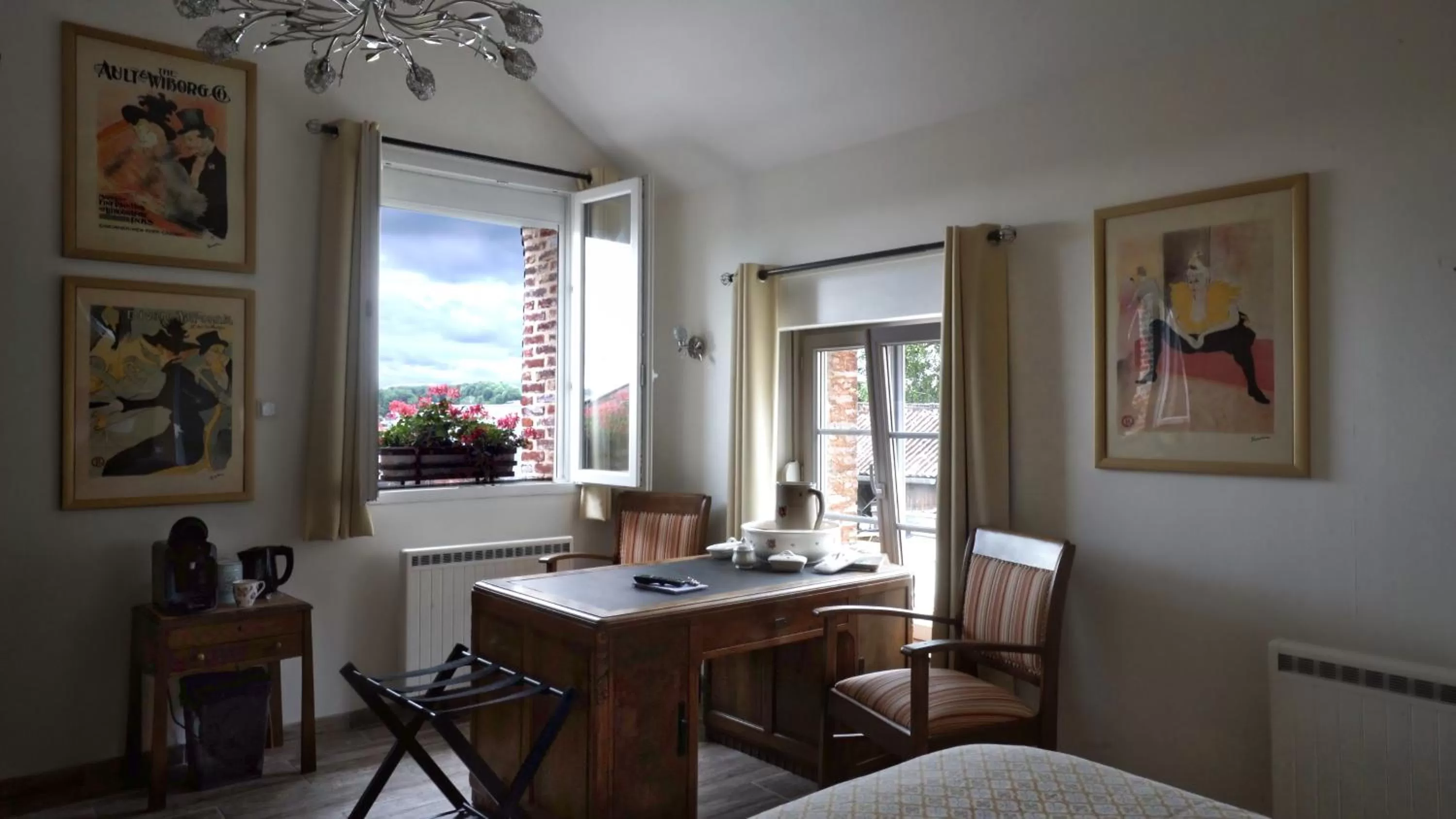 Seating area in Au Chapitre