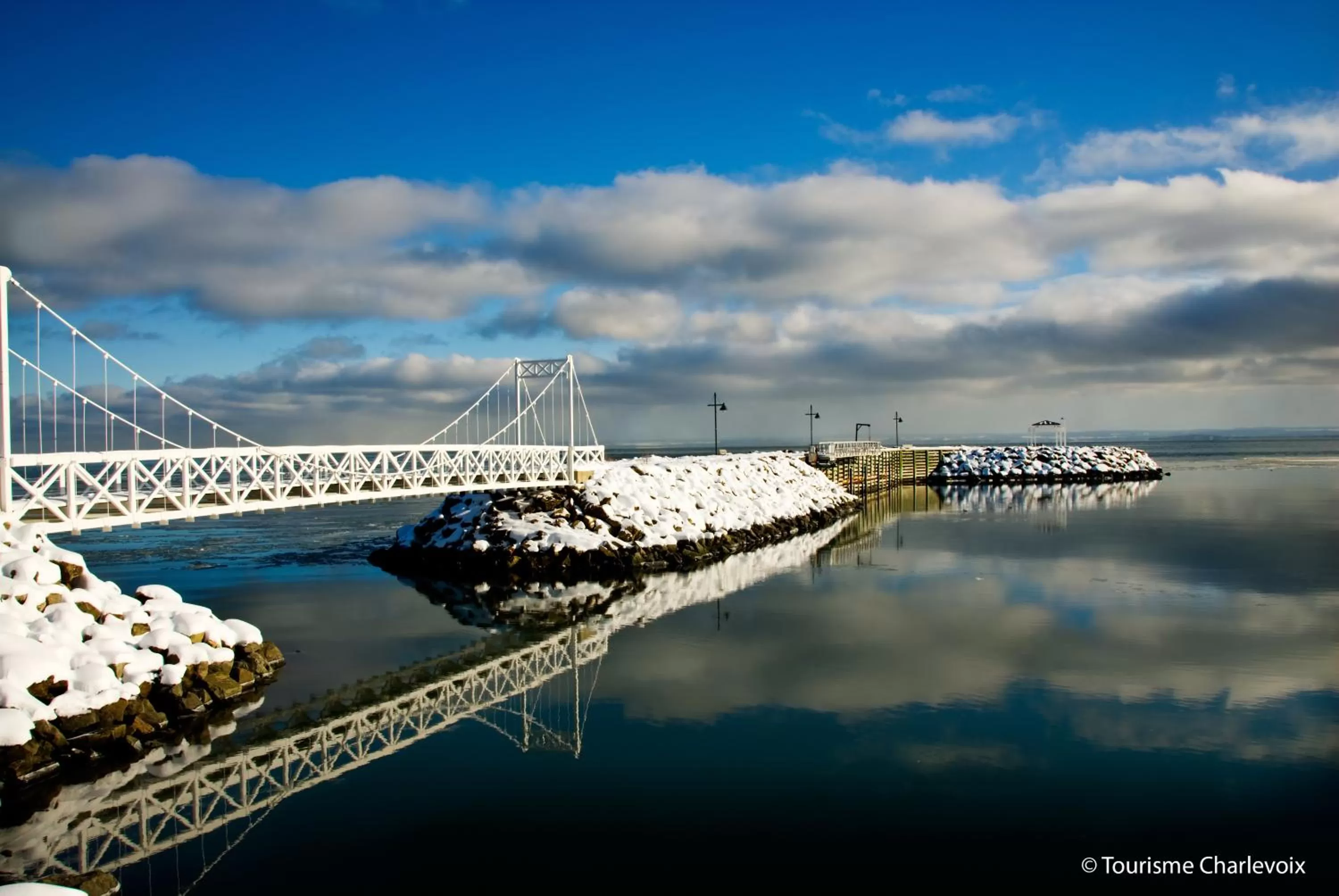 Nearby landmark in Hôtel et Pavillons Le Petit Manoir du Casino