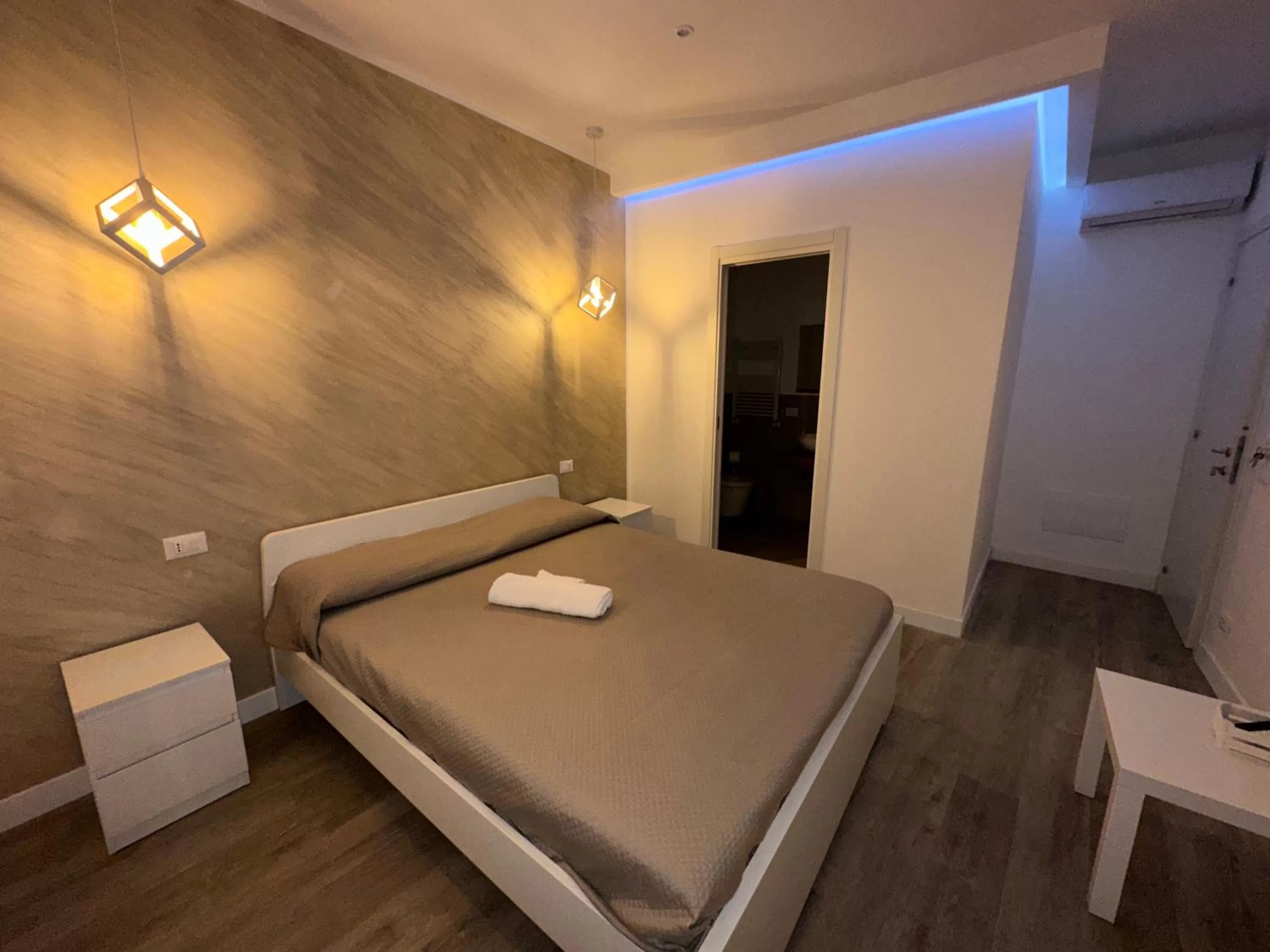 Bedroom, Bed in ABT L'AURA