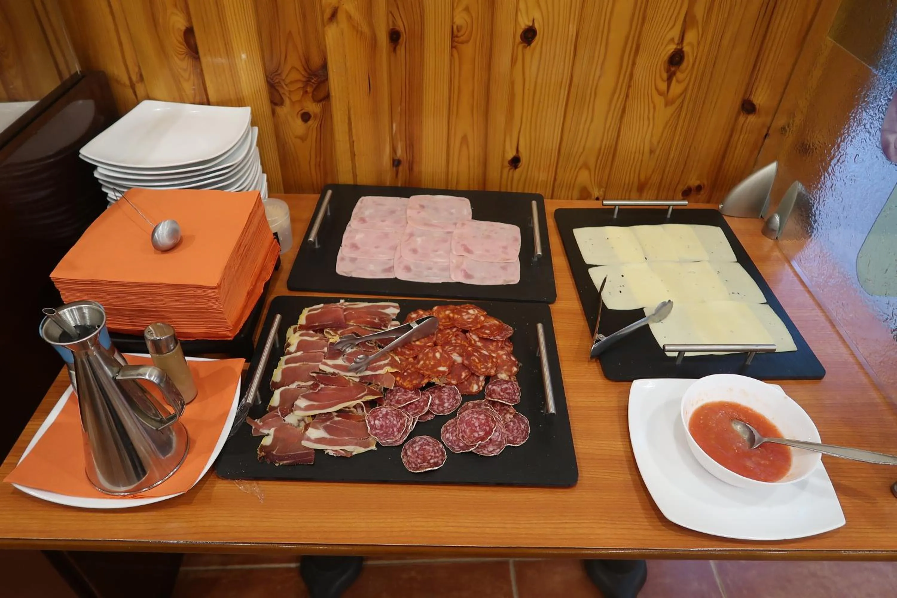 Food in El Camí Hotel