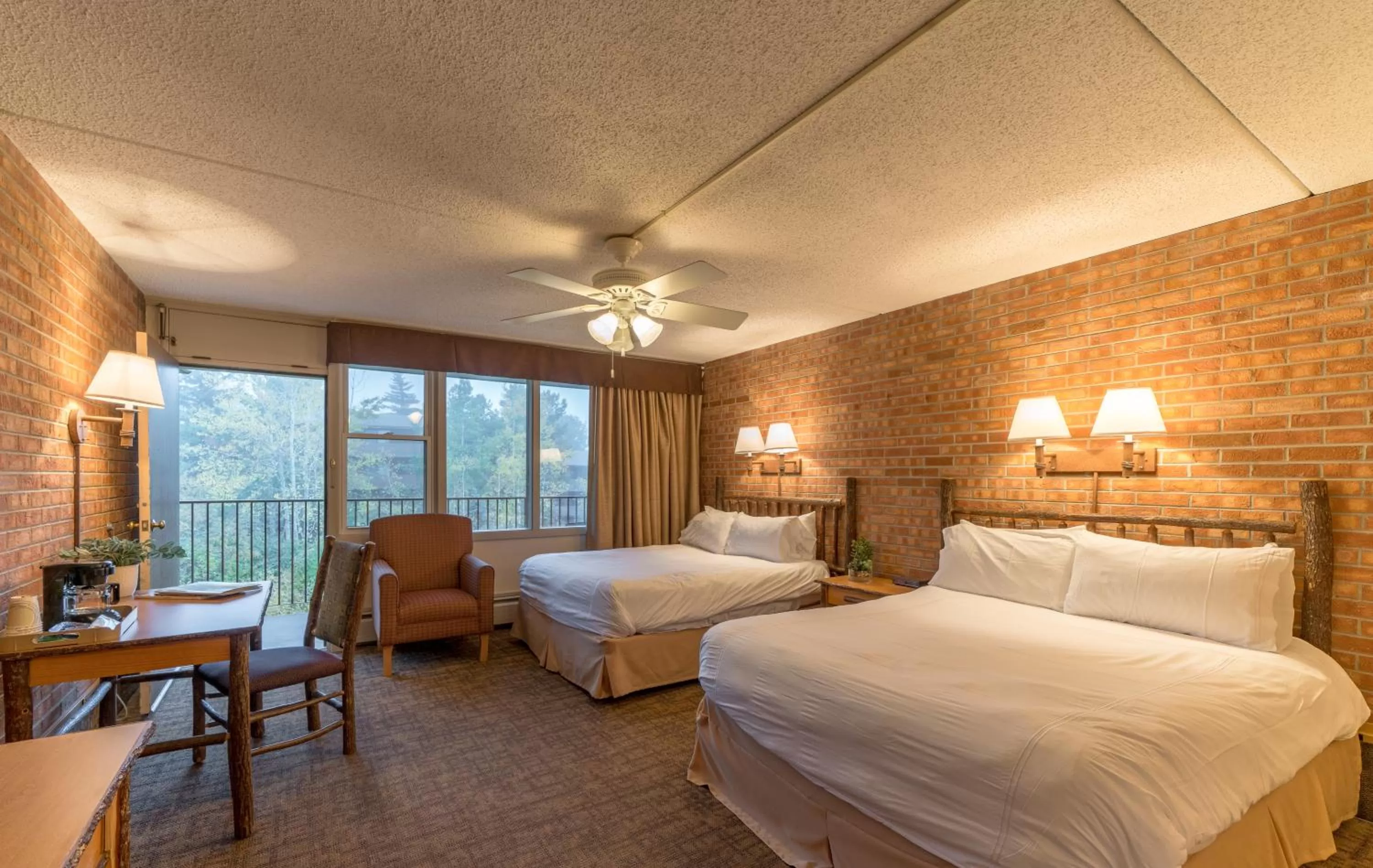 Balcony/Terrace, Bed in Mountain Chalet Snowmass