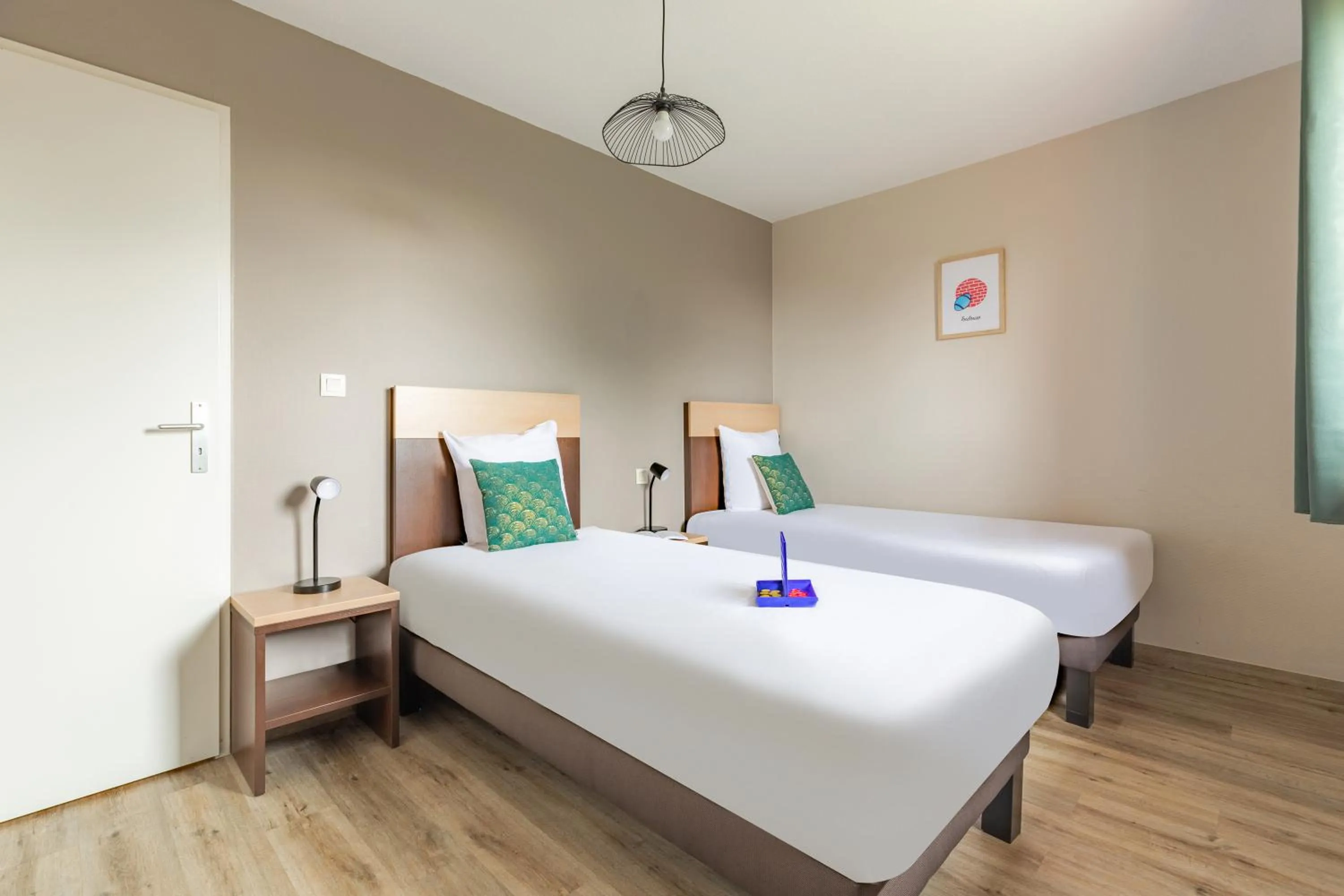 Bed in Appart'City Classic Toulouse Colomiers