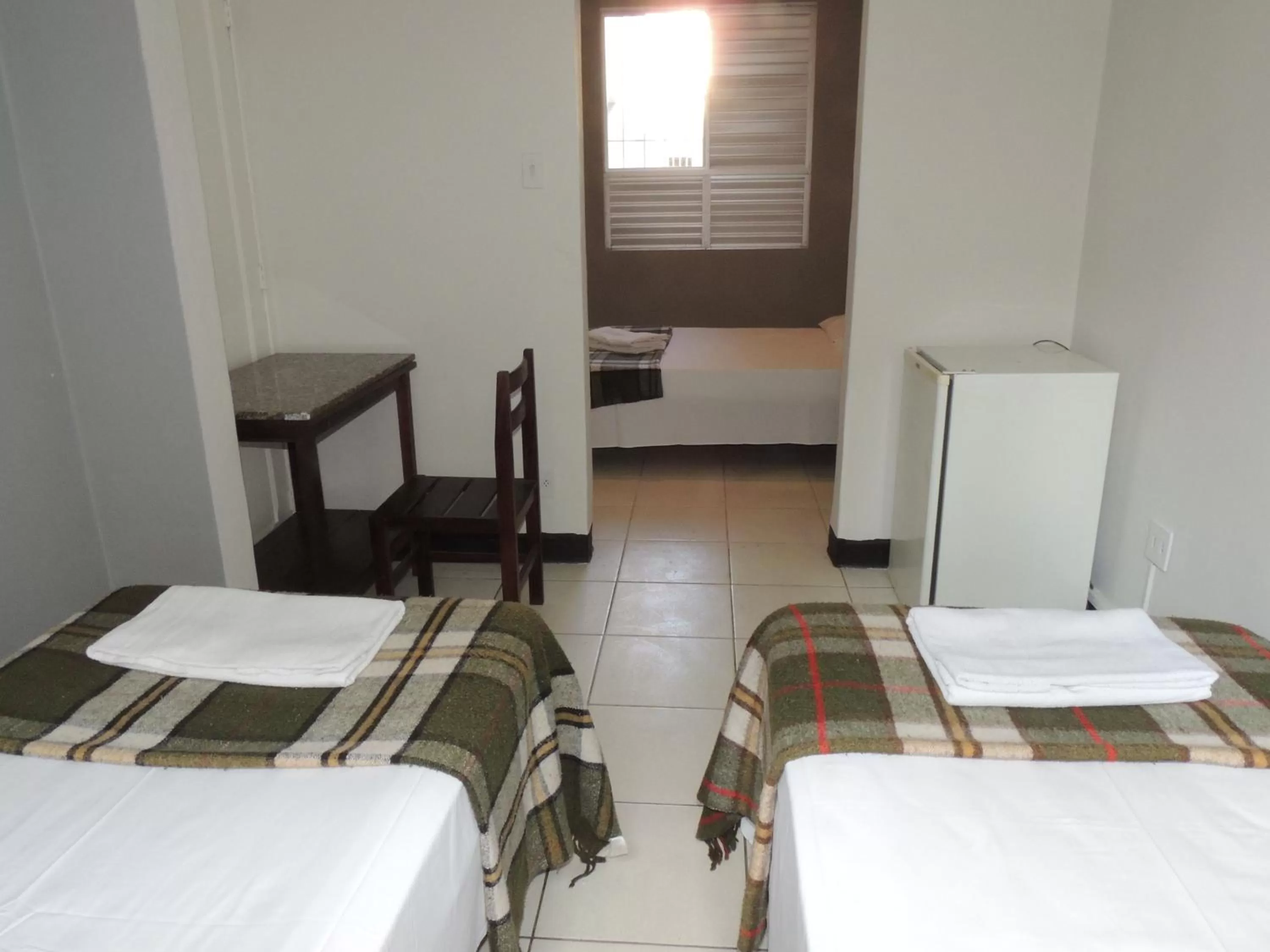 Bed in Hotel Economy 888 - Próximo a Praça da Estação e Rodoviária