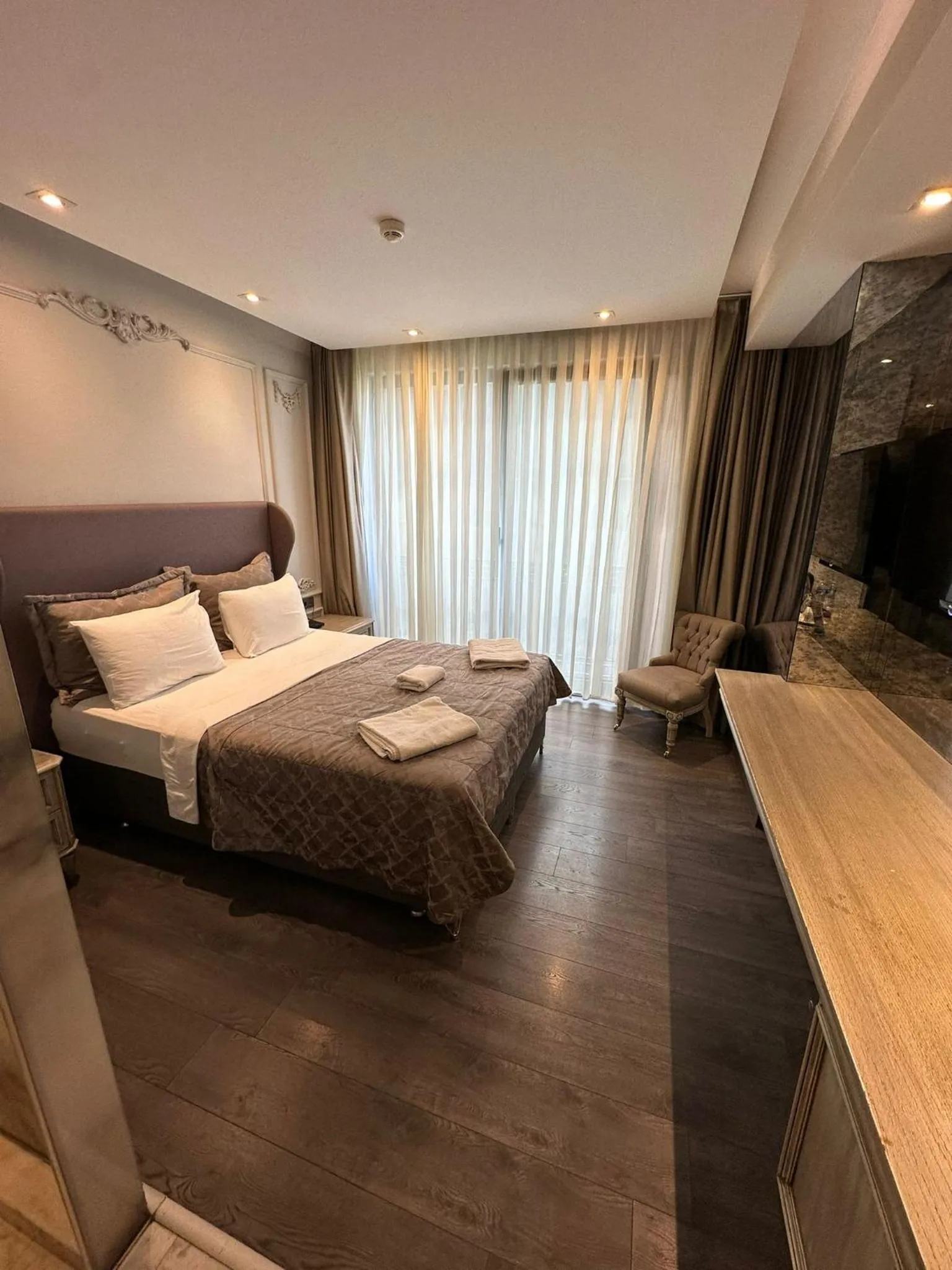 Bed in TK Taxim Bosphorus Hotel