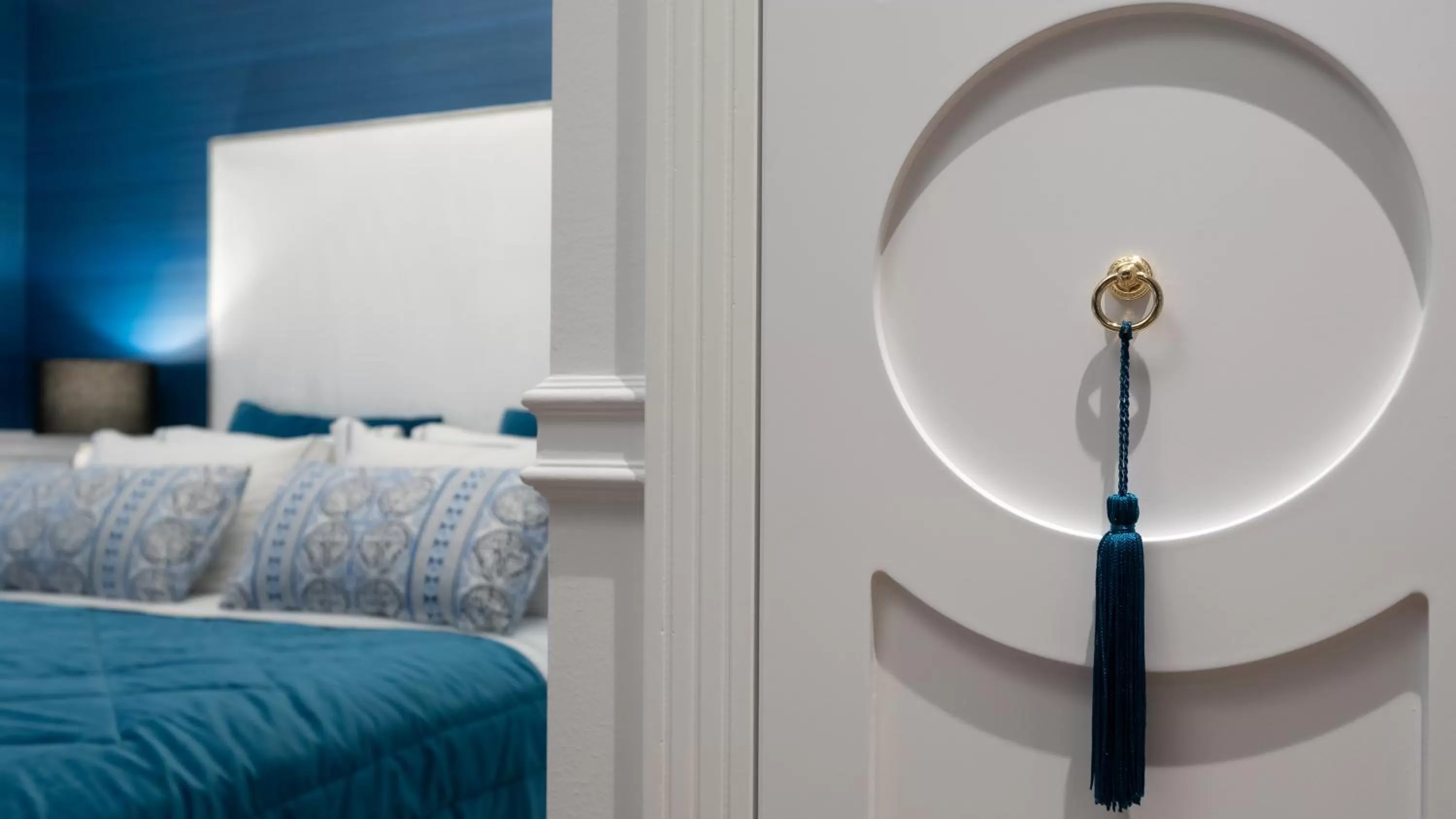 Bedroom, Bed in Evripidou Suites