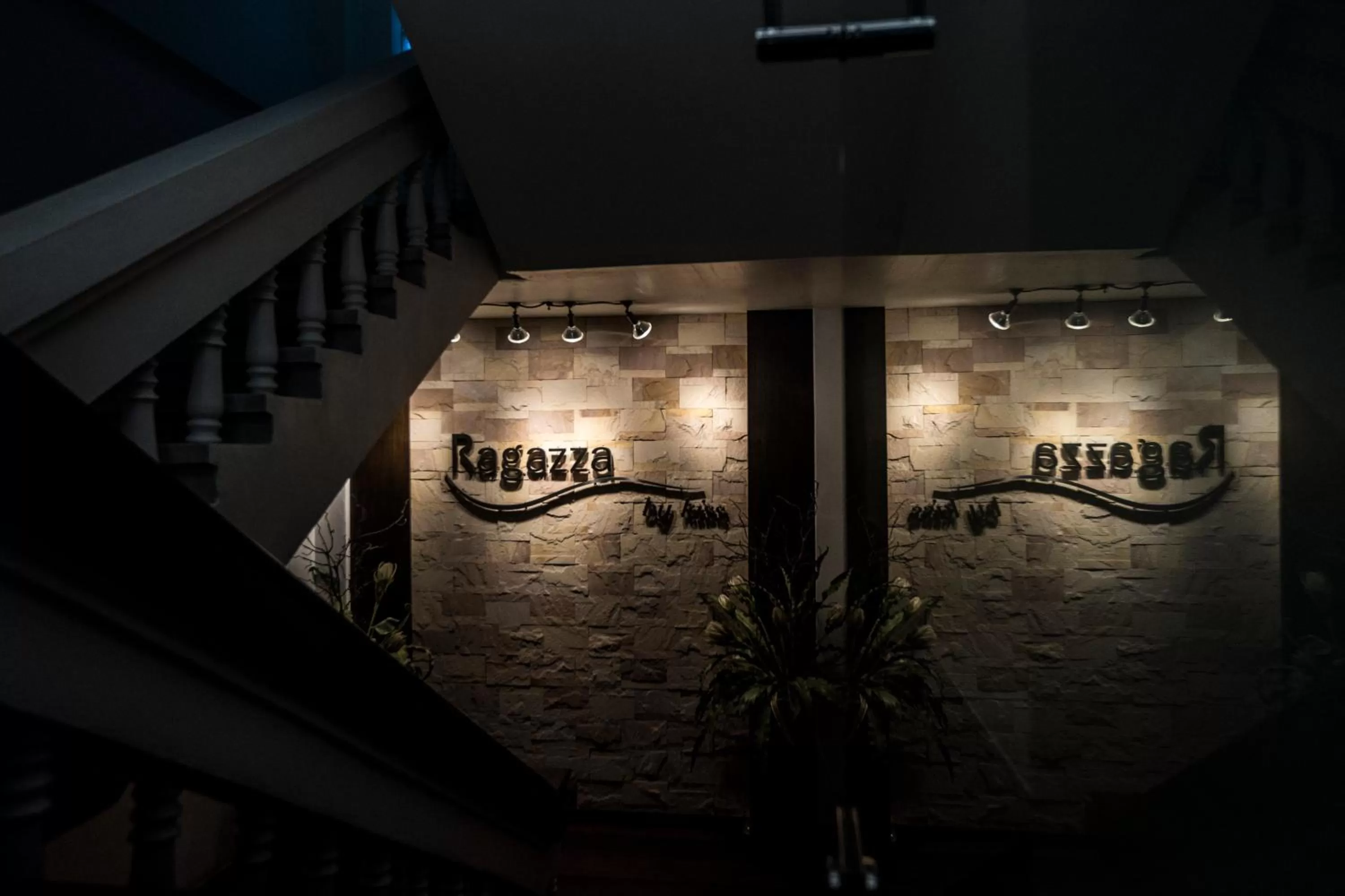 Kiss Gardenhome Chic Hotel