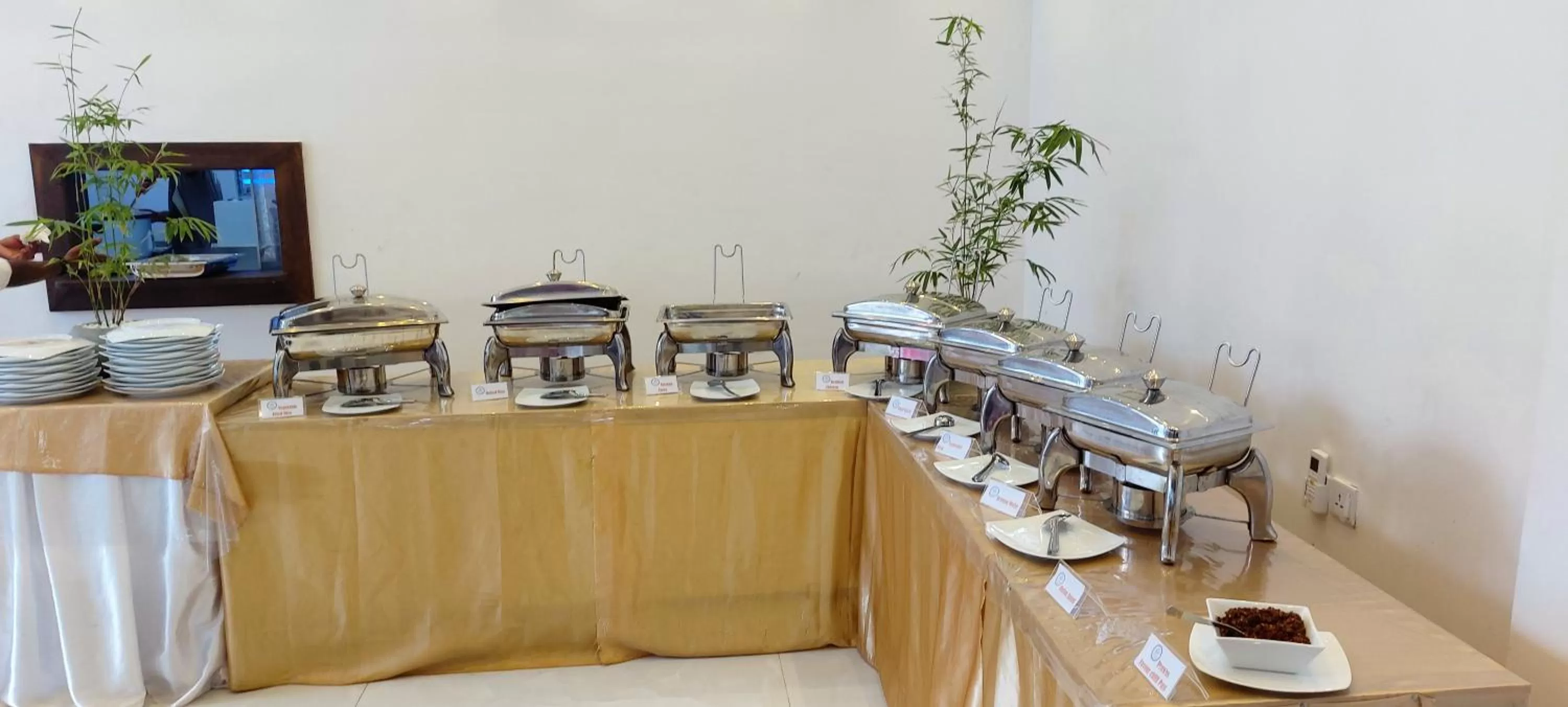 Breakfast in J7 Villaj Resort