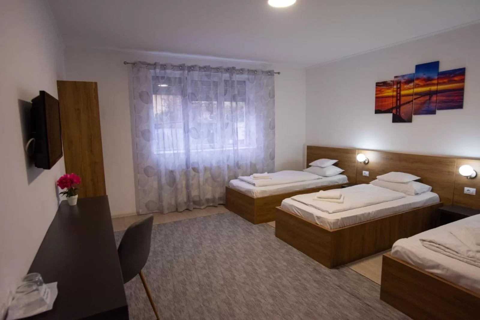 Bed in Carnival City Hotel Oradea