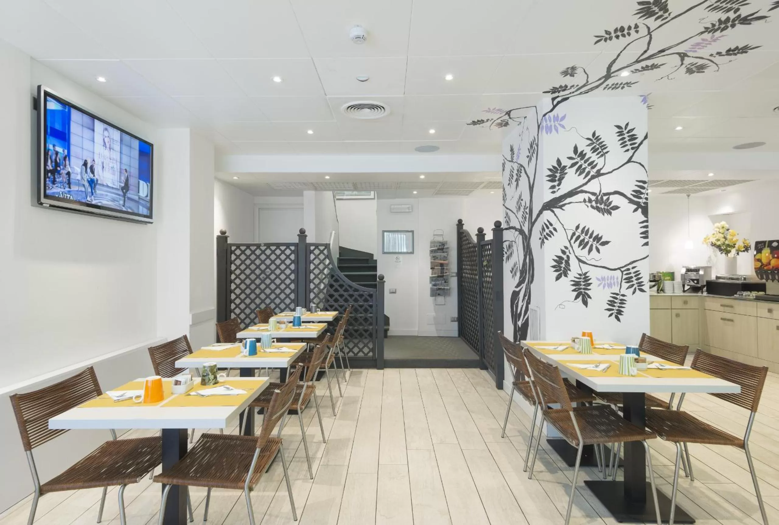 Restaurant/places to eat in c-hotels Atlantic