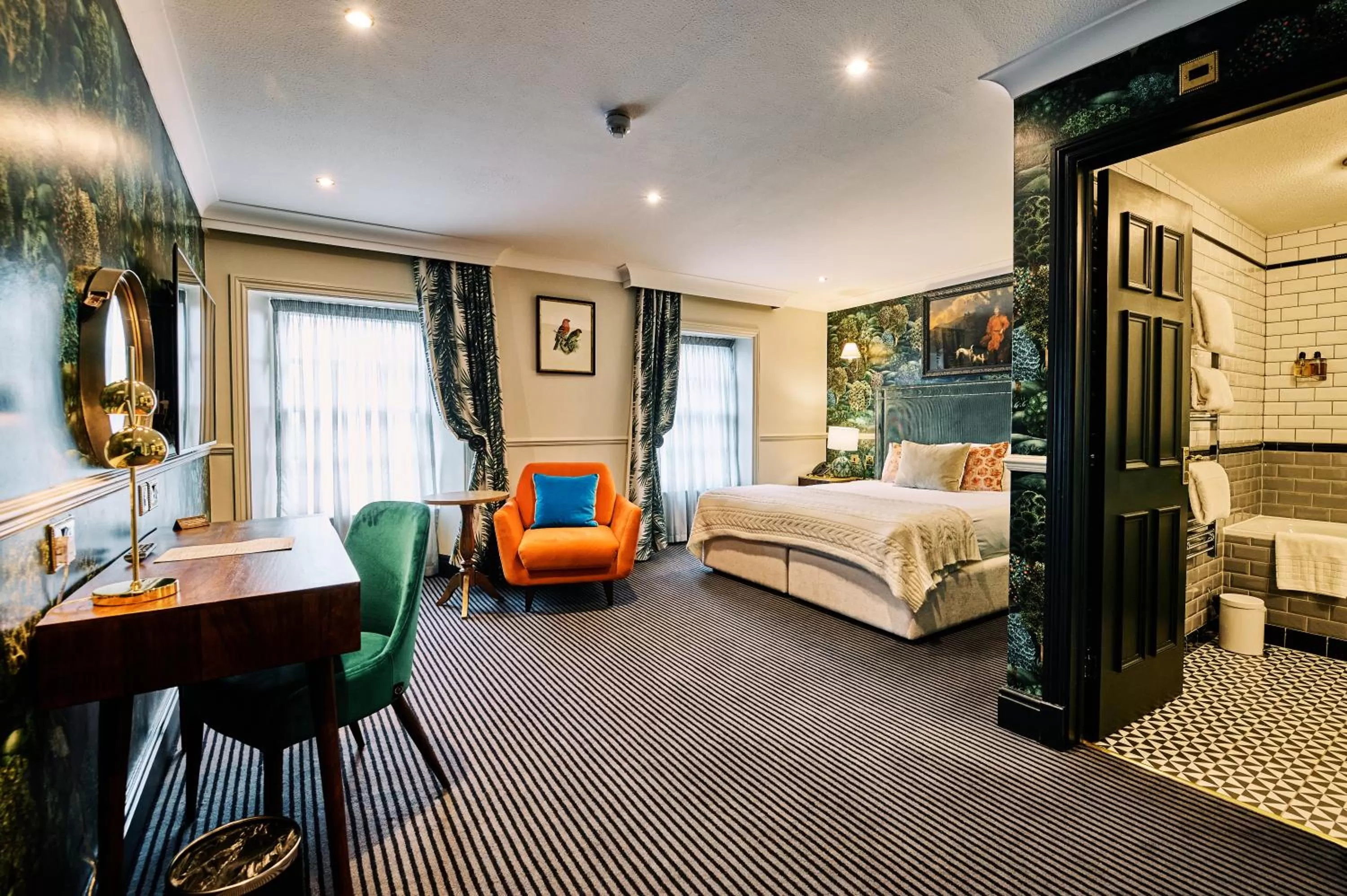 Bed in Bedford Swan Hotel and Thermal Spa