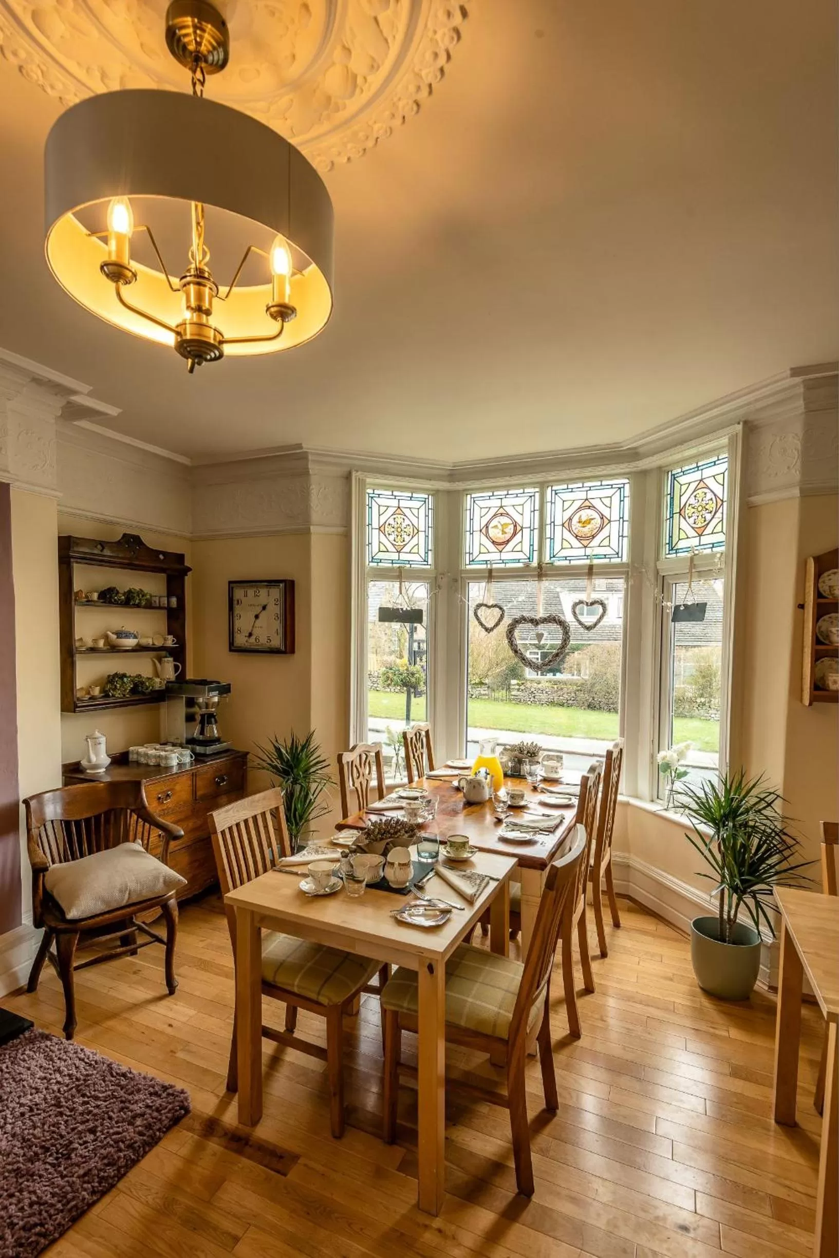 Dining area in Craiglands Bed and Breakfast, Grassington