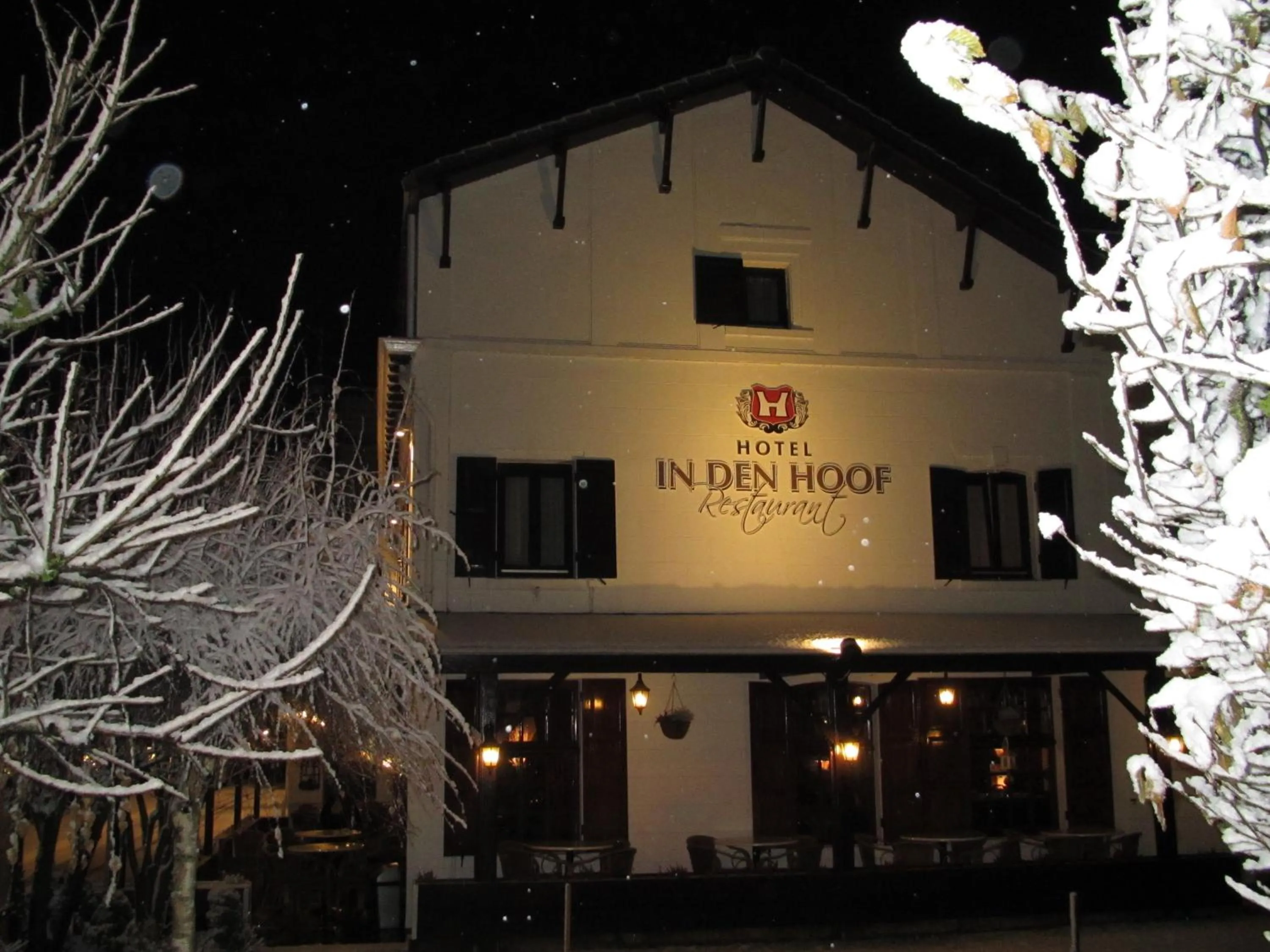 Facade/entrance in Hotel Restaurant in den Hoof