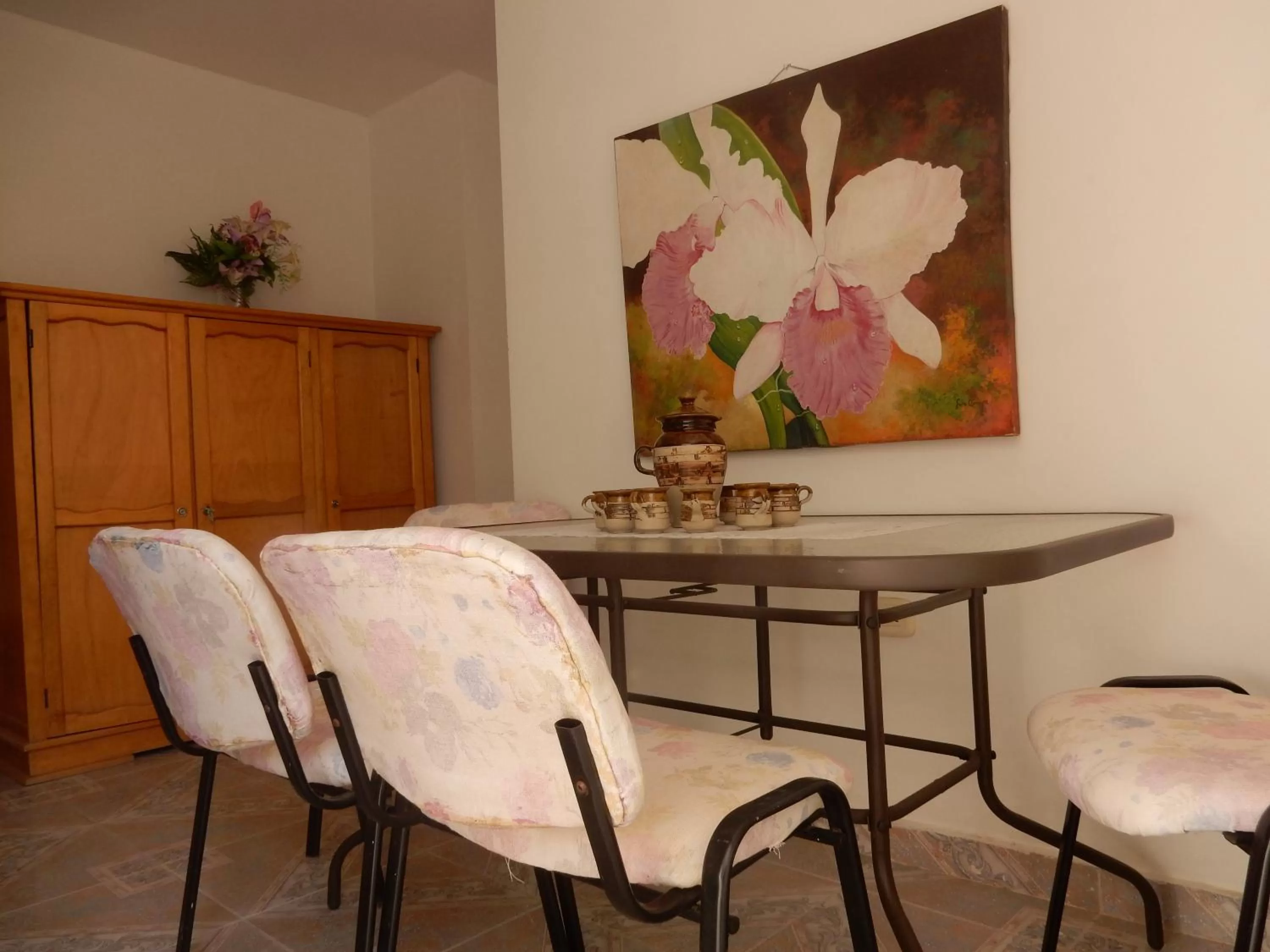 Living room, Dining Area in Maria's House - Boutique Hotel