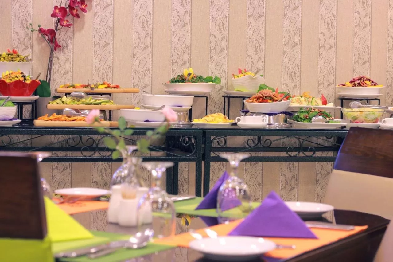 City Rose Hotel Suites