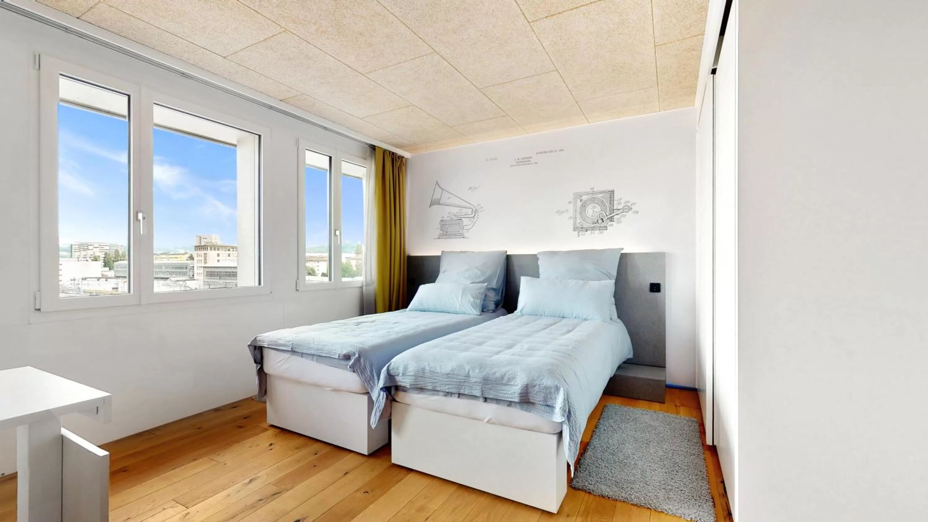 Bed in Evi's Home Hotel & Apartments