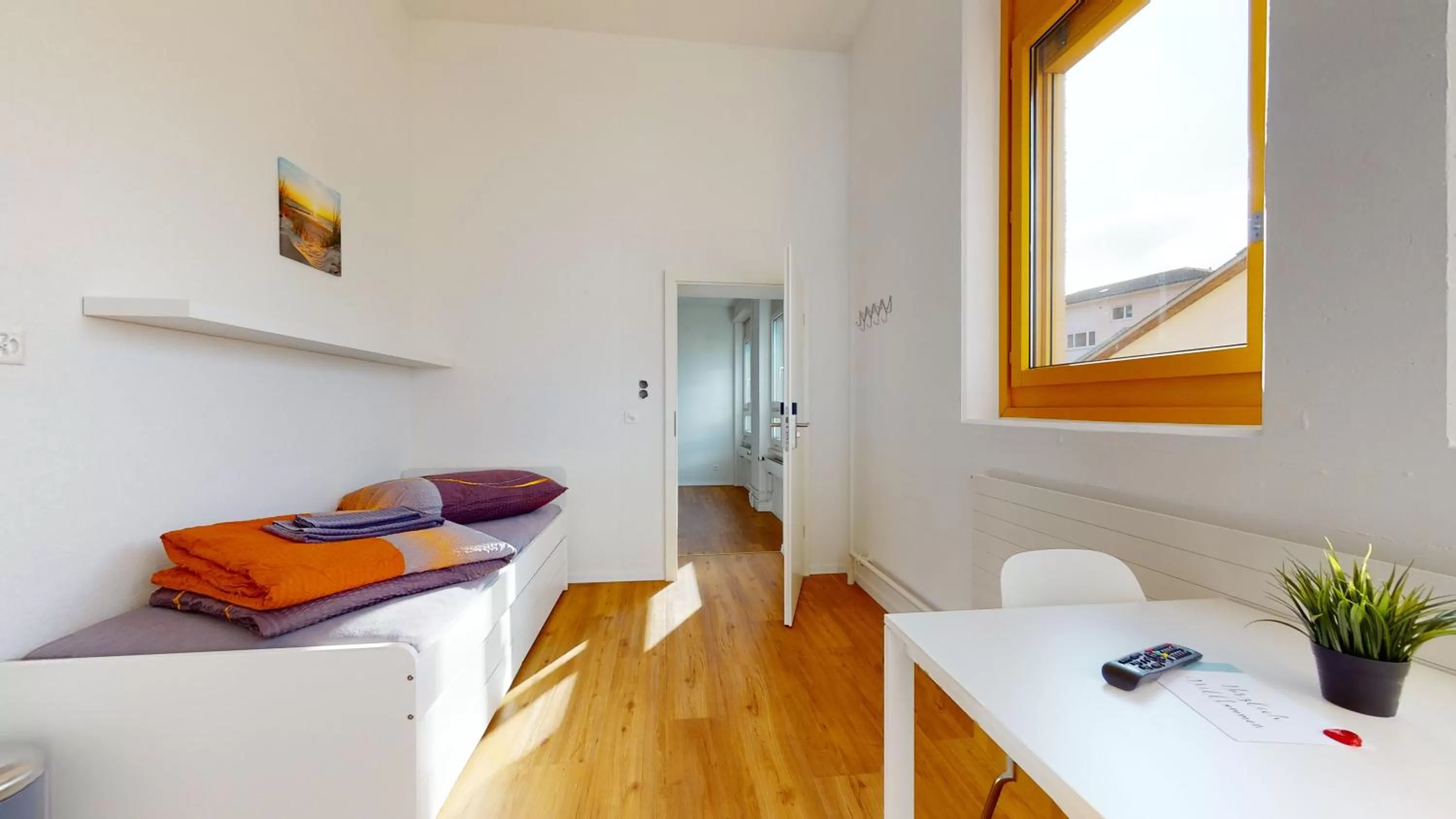 Bed in Anstatthotel Affoltern am Albis - self-check-in