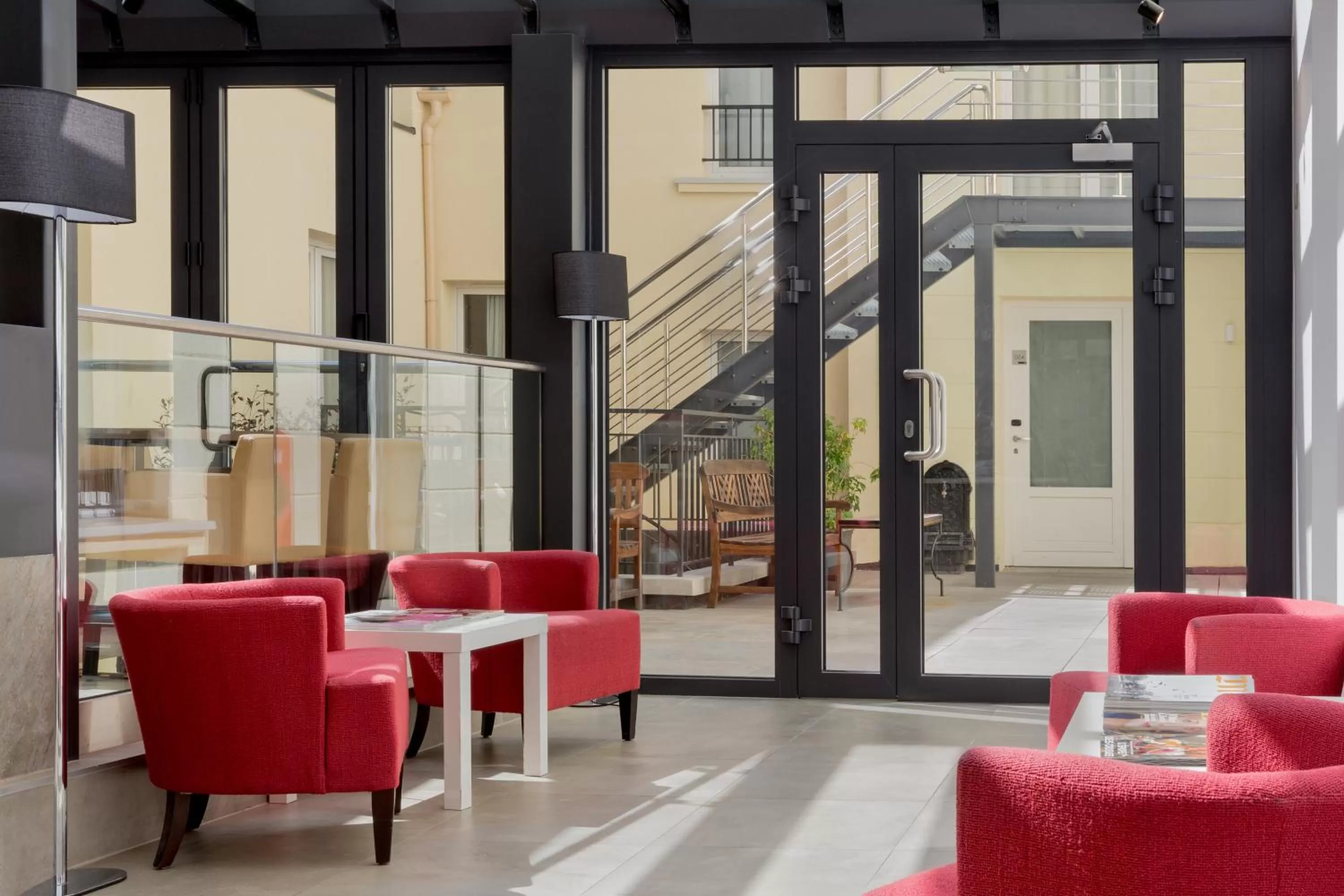 Patio in Best Western Seine West Hotel