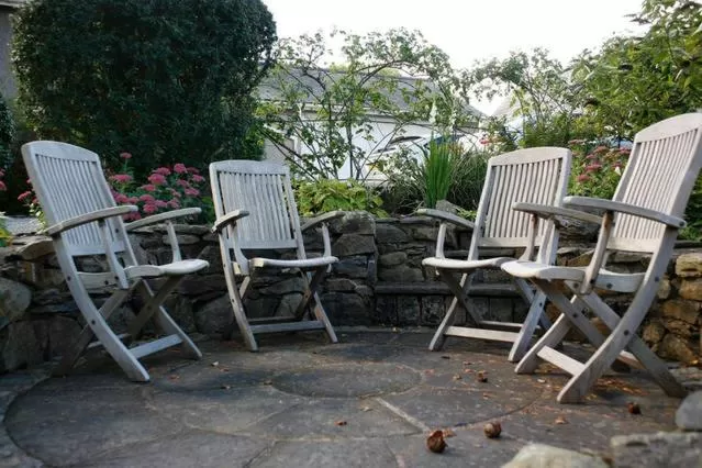 Garden view in The Old Rectory Bed and Breakfast
