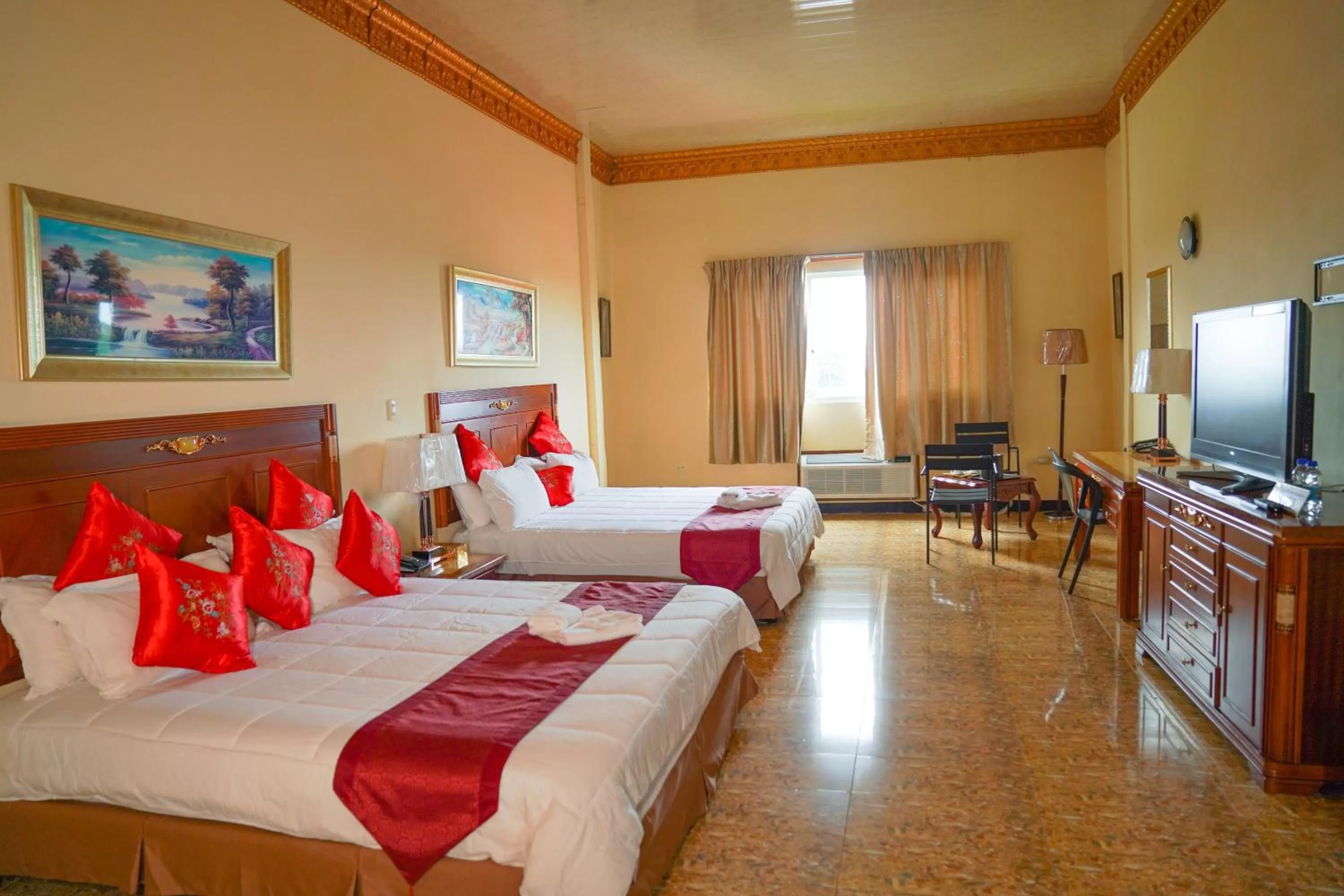 Bed in Metro Hotel Couva