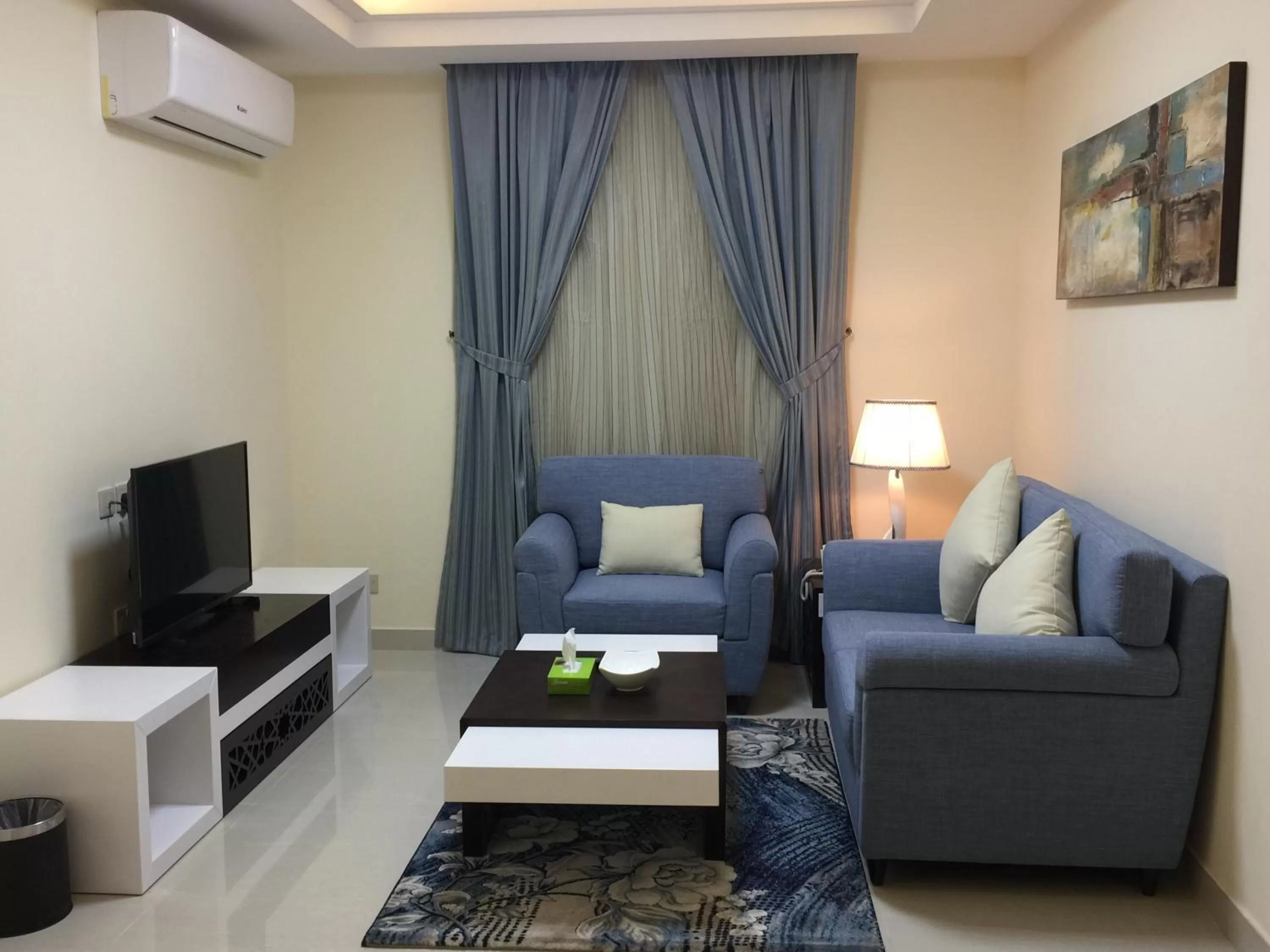 Arjaan Altakhassusi Hotel Suites