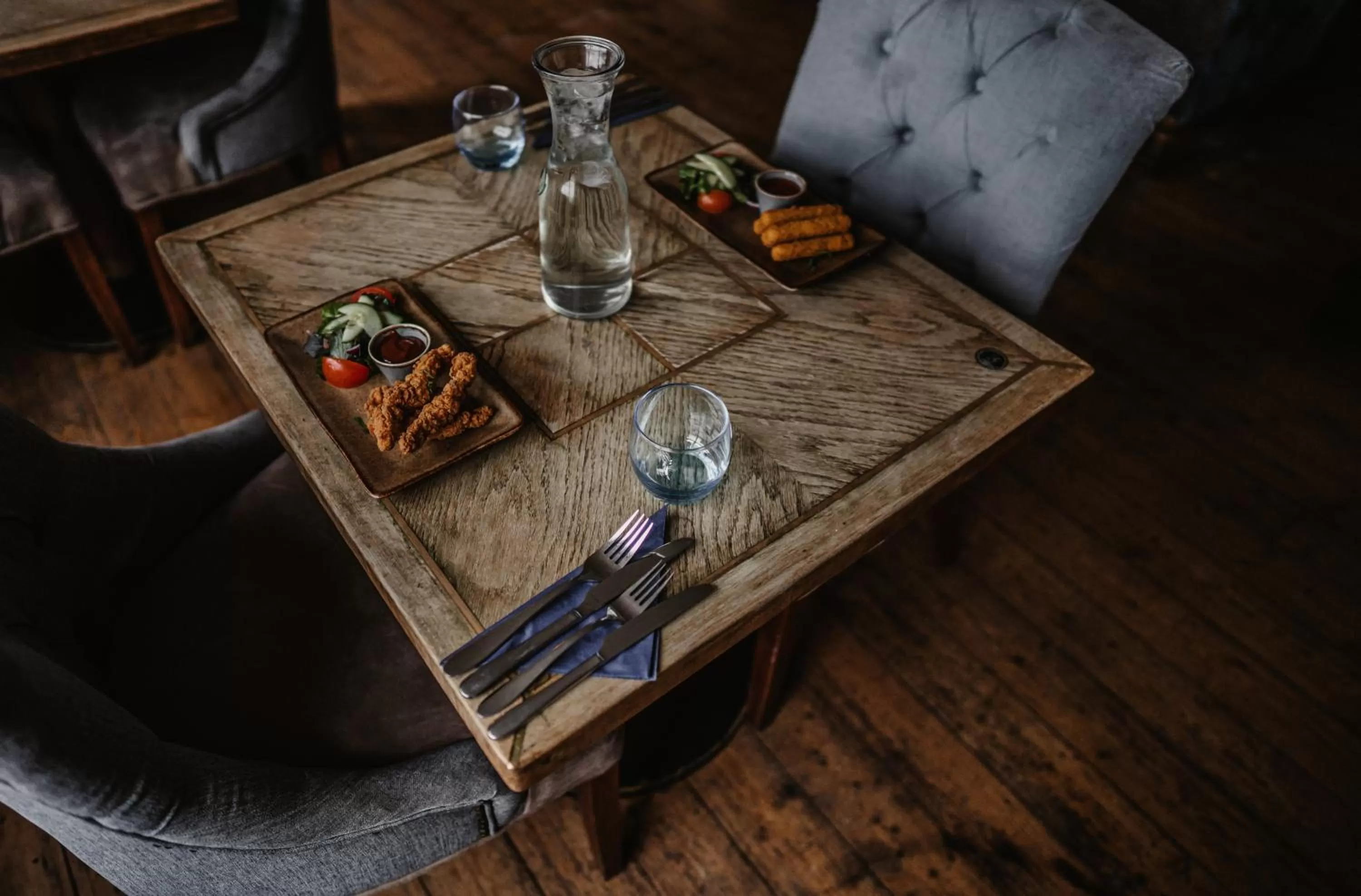 Dinner in The Ship Inn