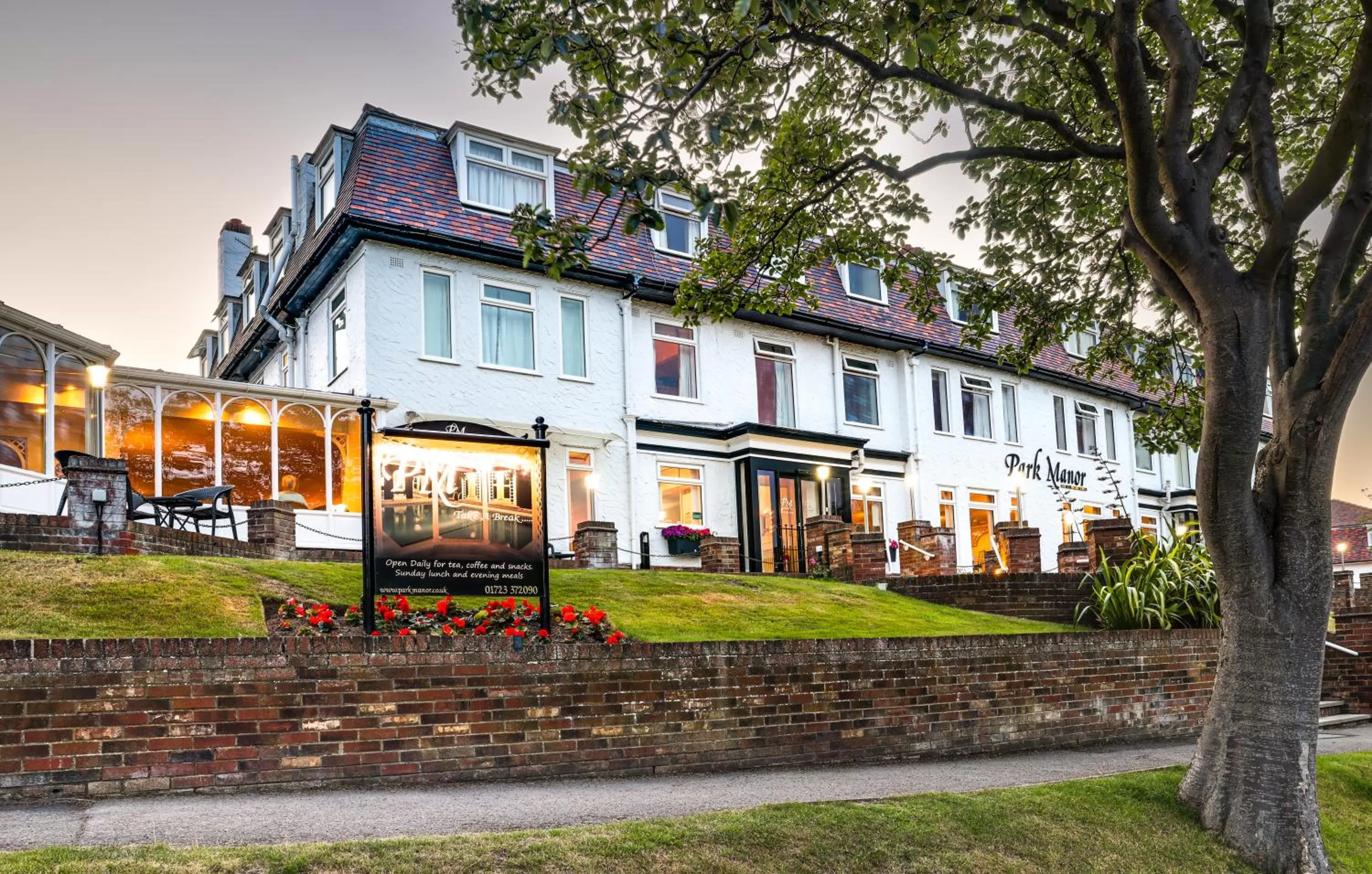 Property building in Park Manor Hotel